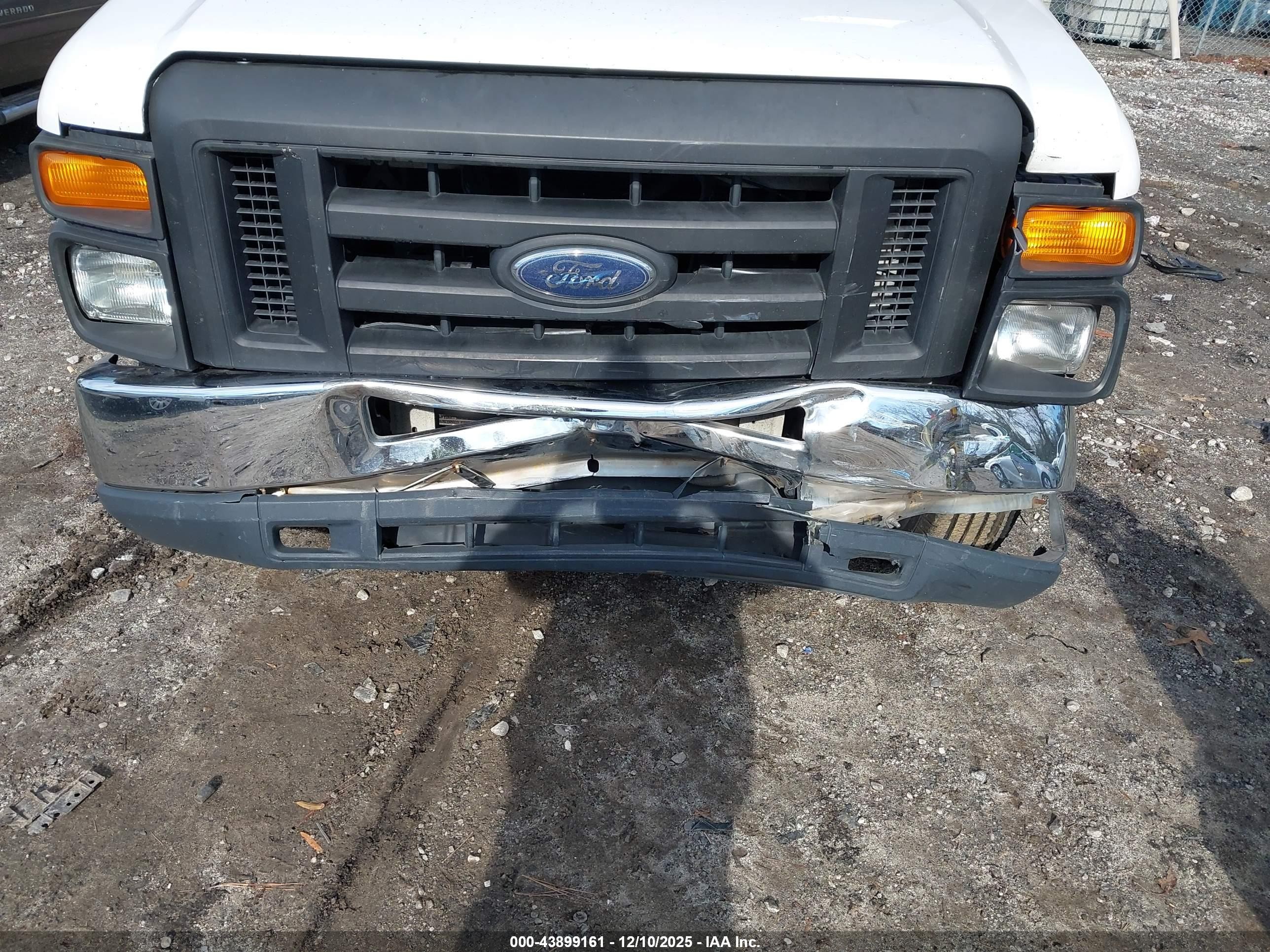 2010 Ford E-250 Commercial/recreational White vin: 1FTNS2ELXADA46699