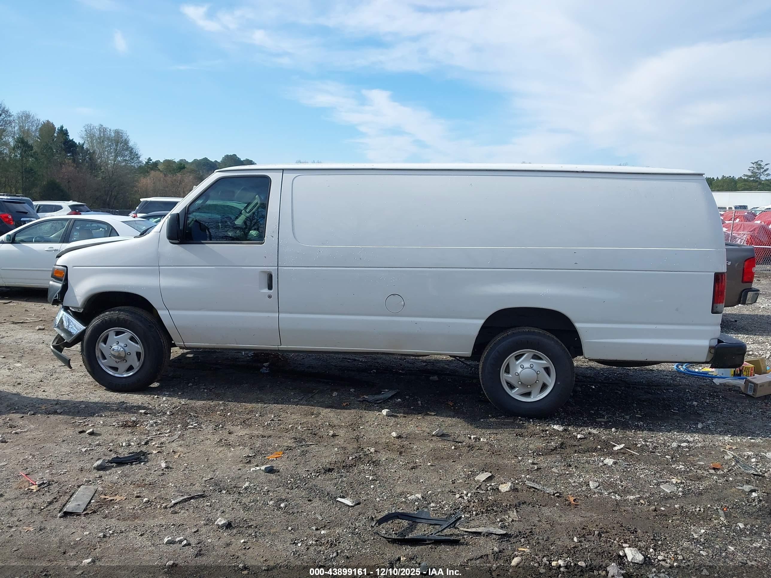 2010 Ford E-250 Commercial/recreational White vin: 1FTNS2ELXADA46699