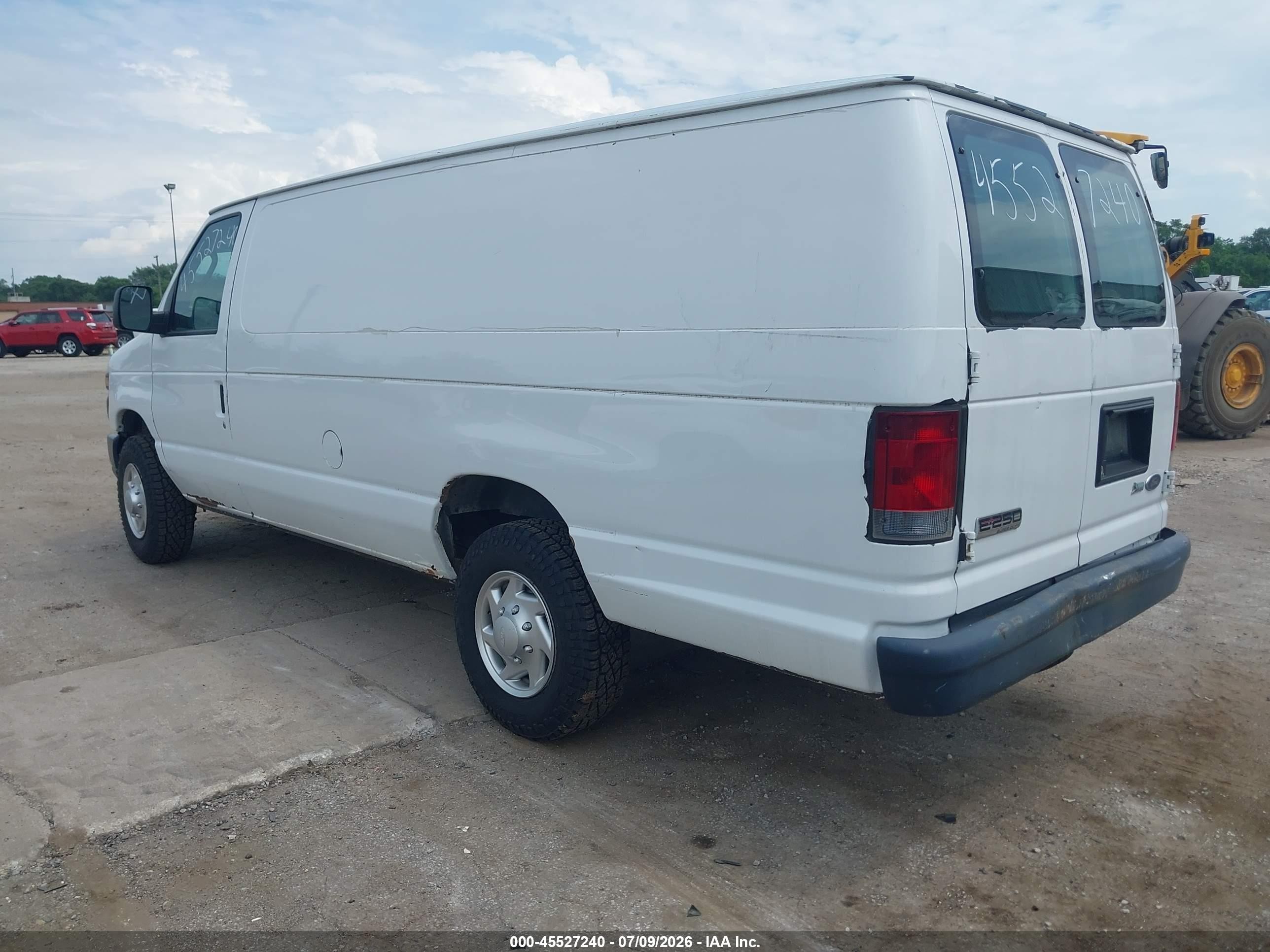 2013 Ford E-250 Commercial/recreational White vin: 1FTNS2EW1DDA14285