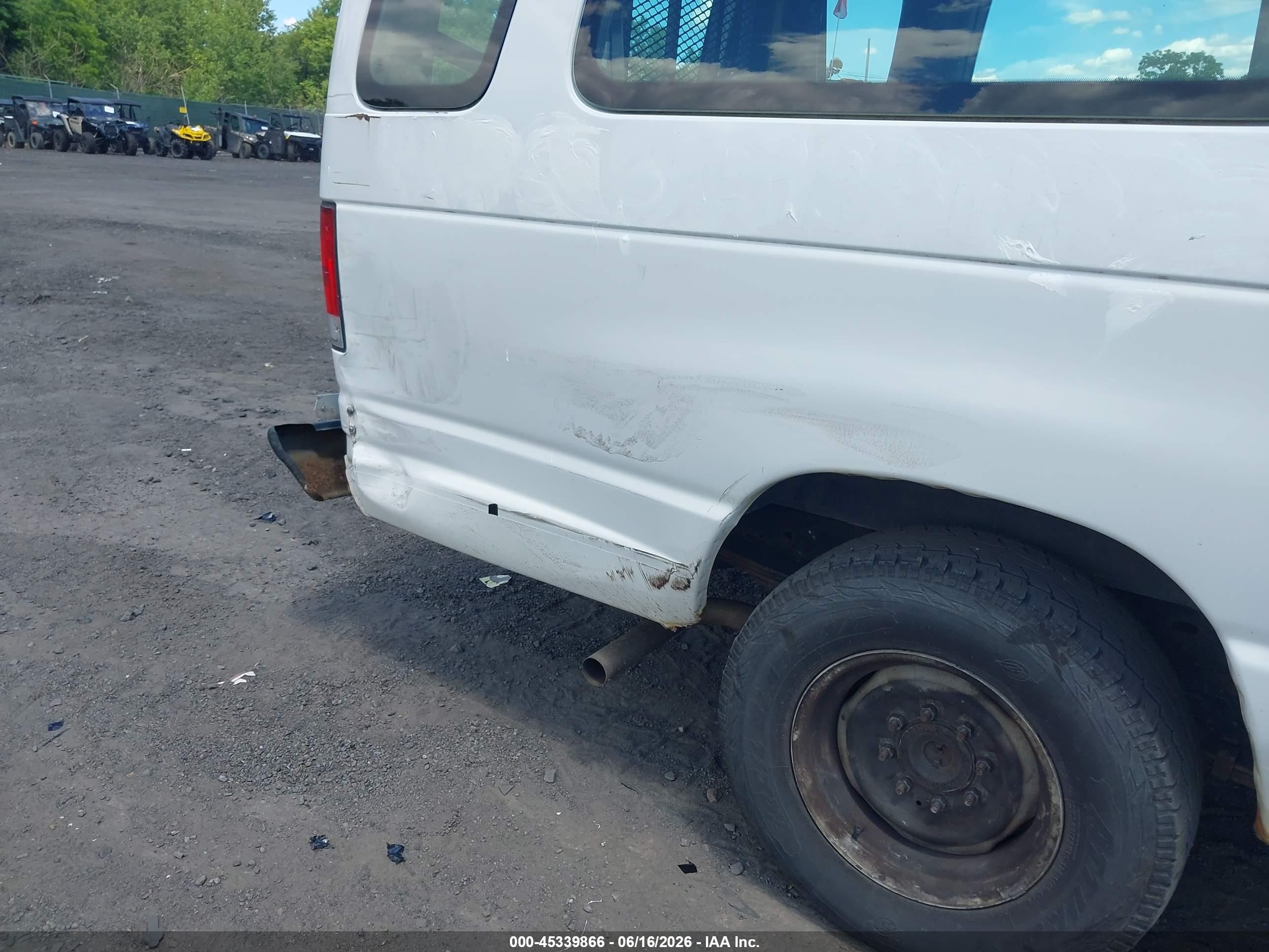 2014 Ford E-250 Commercial White vin: 1FTNS2EW1EDA59535