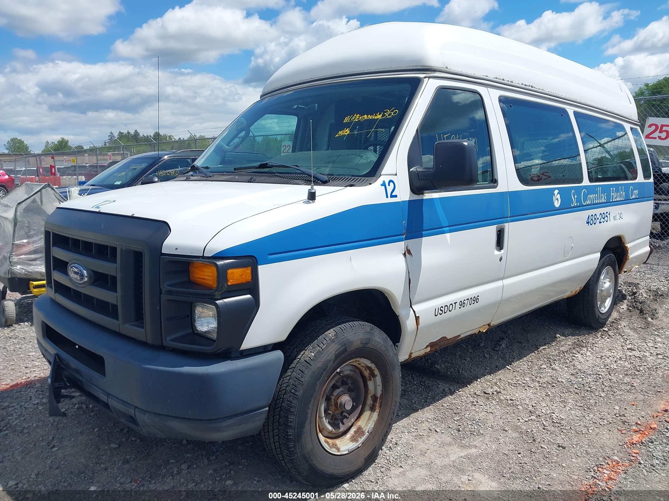 2011 Ford E-250 Commercial White vin: 1FTNS2EW4BDB29573