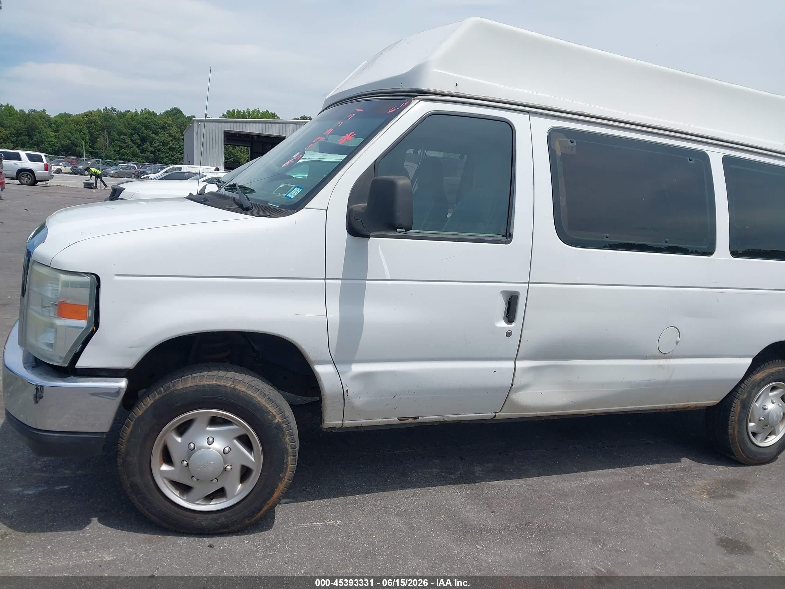 2014 Ford E-250 Commercial White vin: 1FTNS2EW4EDA65250