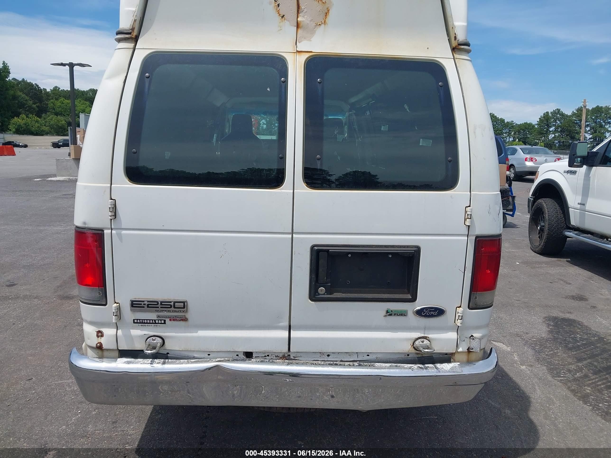 2014 Ford E-250 Commercial White vin: 1FTNS2EW4EDA65250