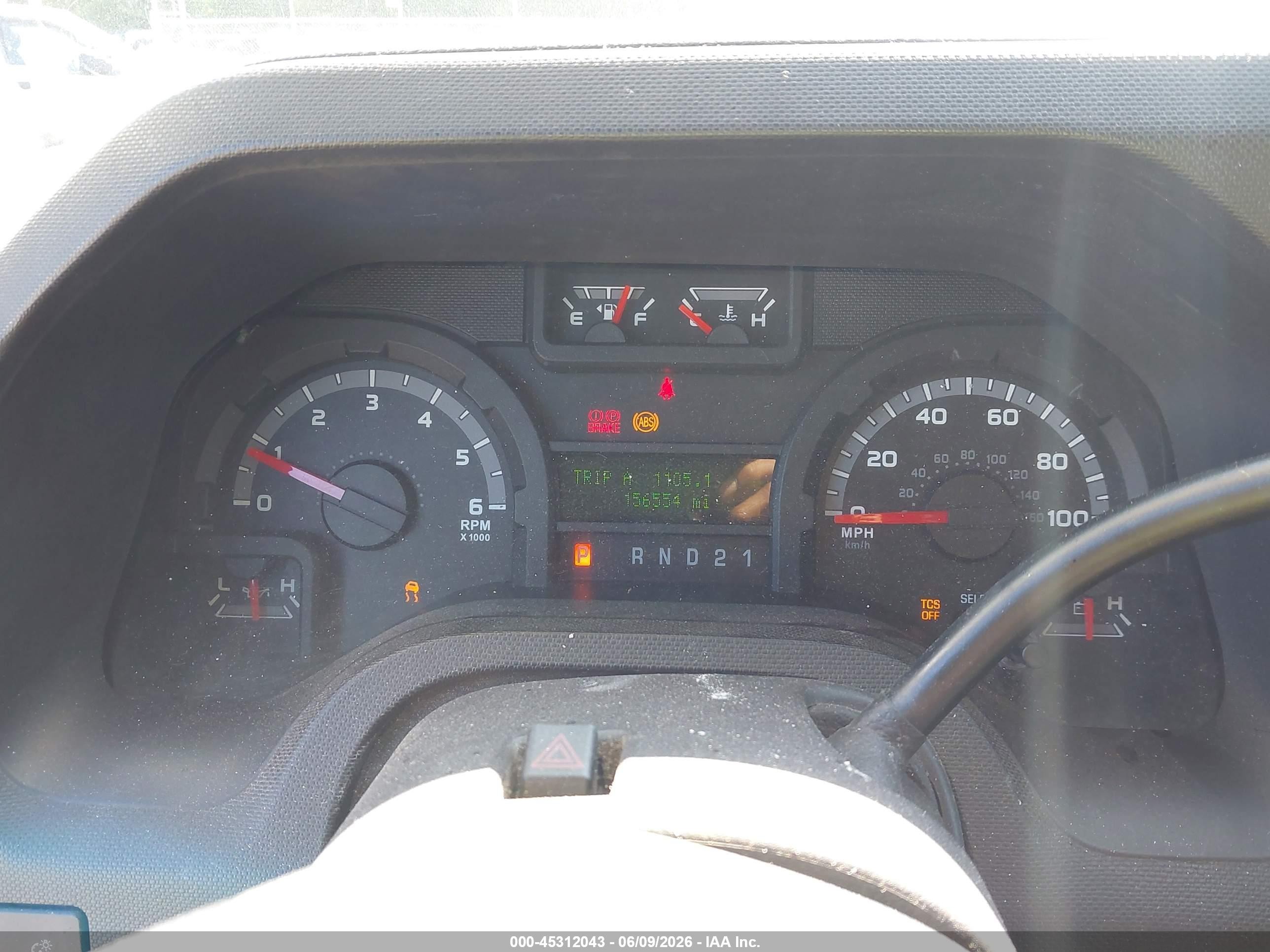 2011 Ford E-250 Commercial Белый vin: 1FTNS2EW5BDB39478