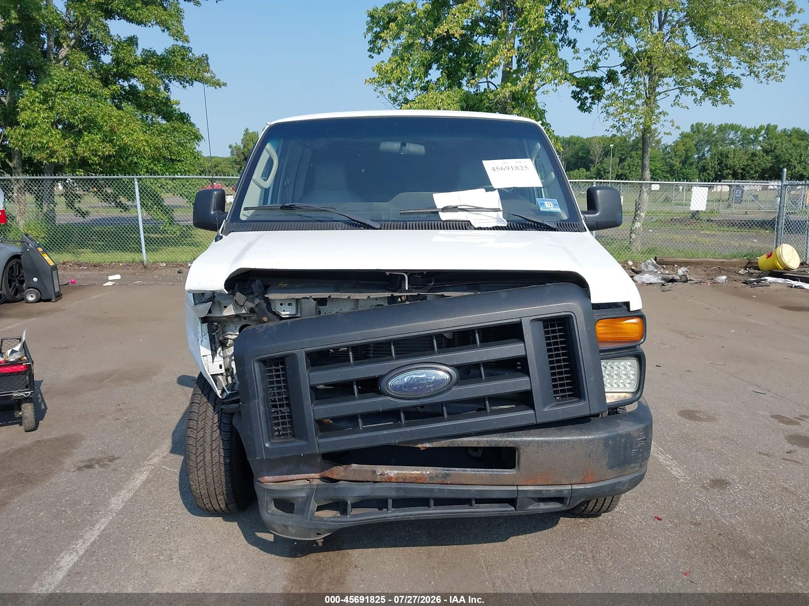 2012 Ford E-250 Commercial White vin: 1FTNS2EW5CDA35221