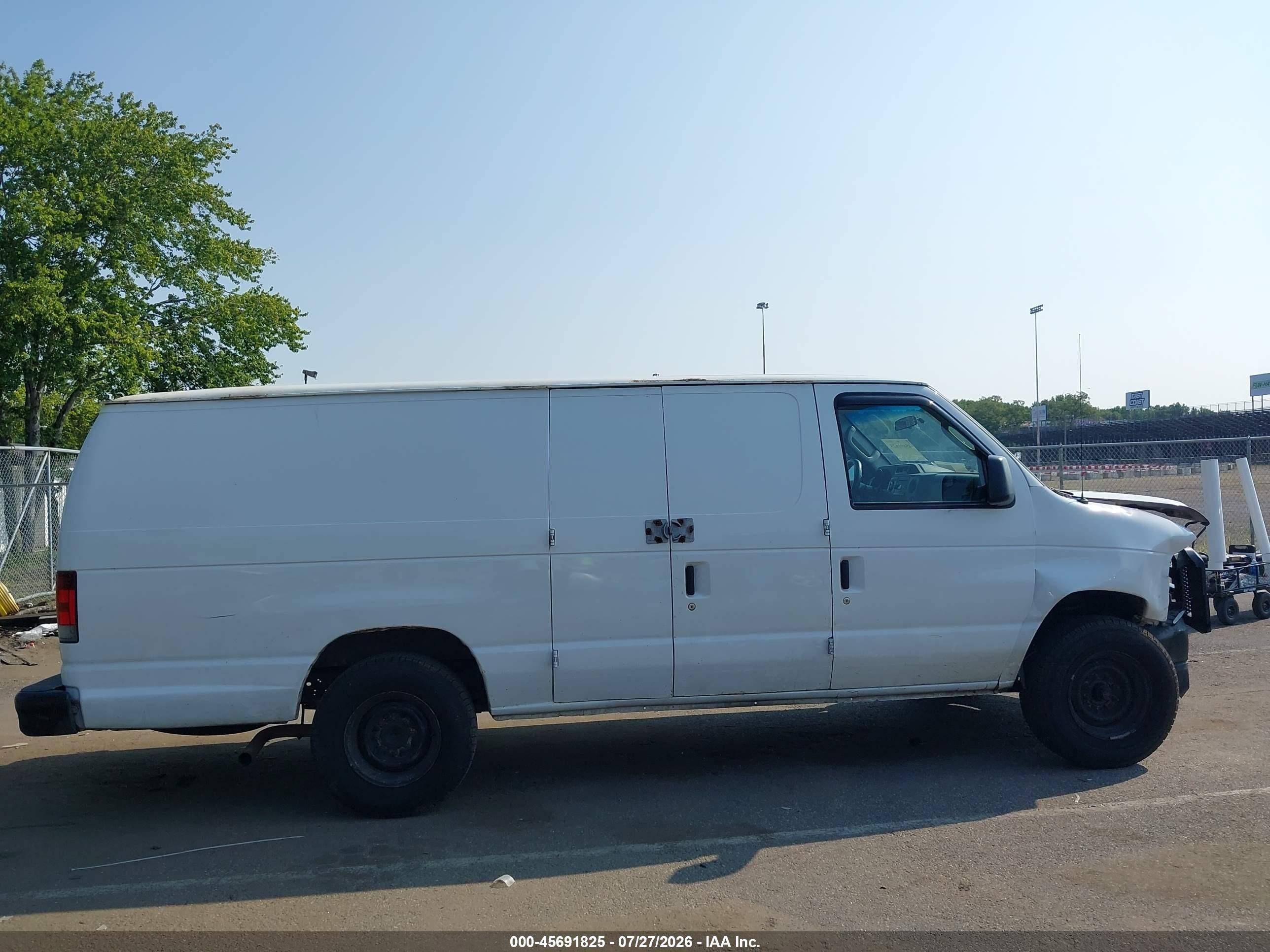 2012 Ford E-250 Commercial White vin: 1FTNS2EW5CDA35221