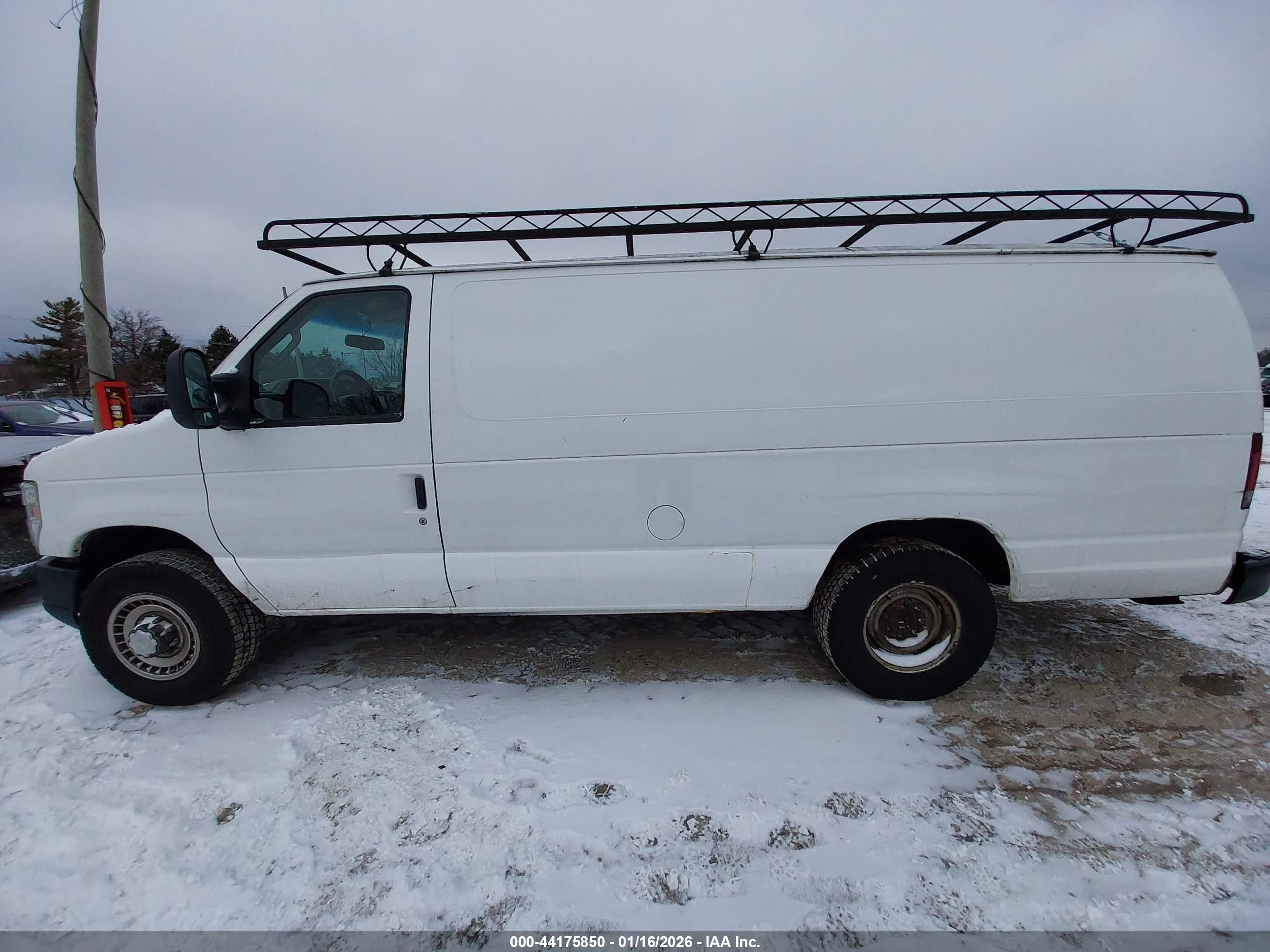 2010 Ford E-250 Commercial/recreational White vin: 1FTNS2EW6ADA01625