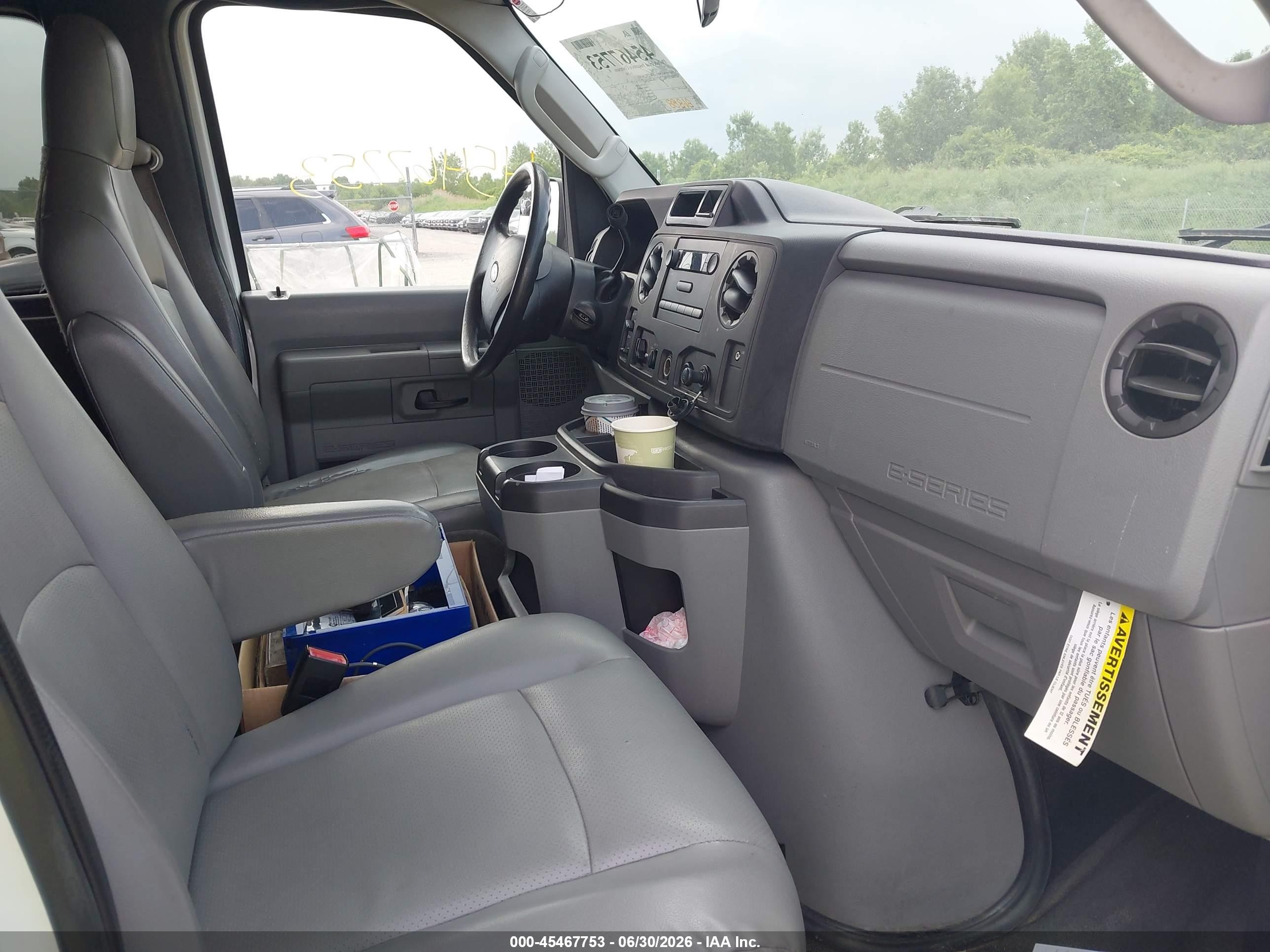 2012 Ford E-250 Commercial/recreational White vin: 1FTNS2EW6CDA47331