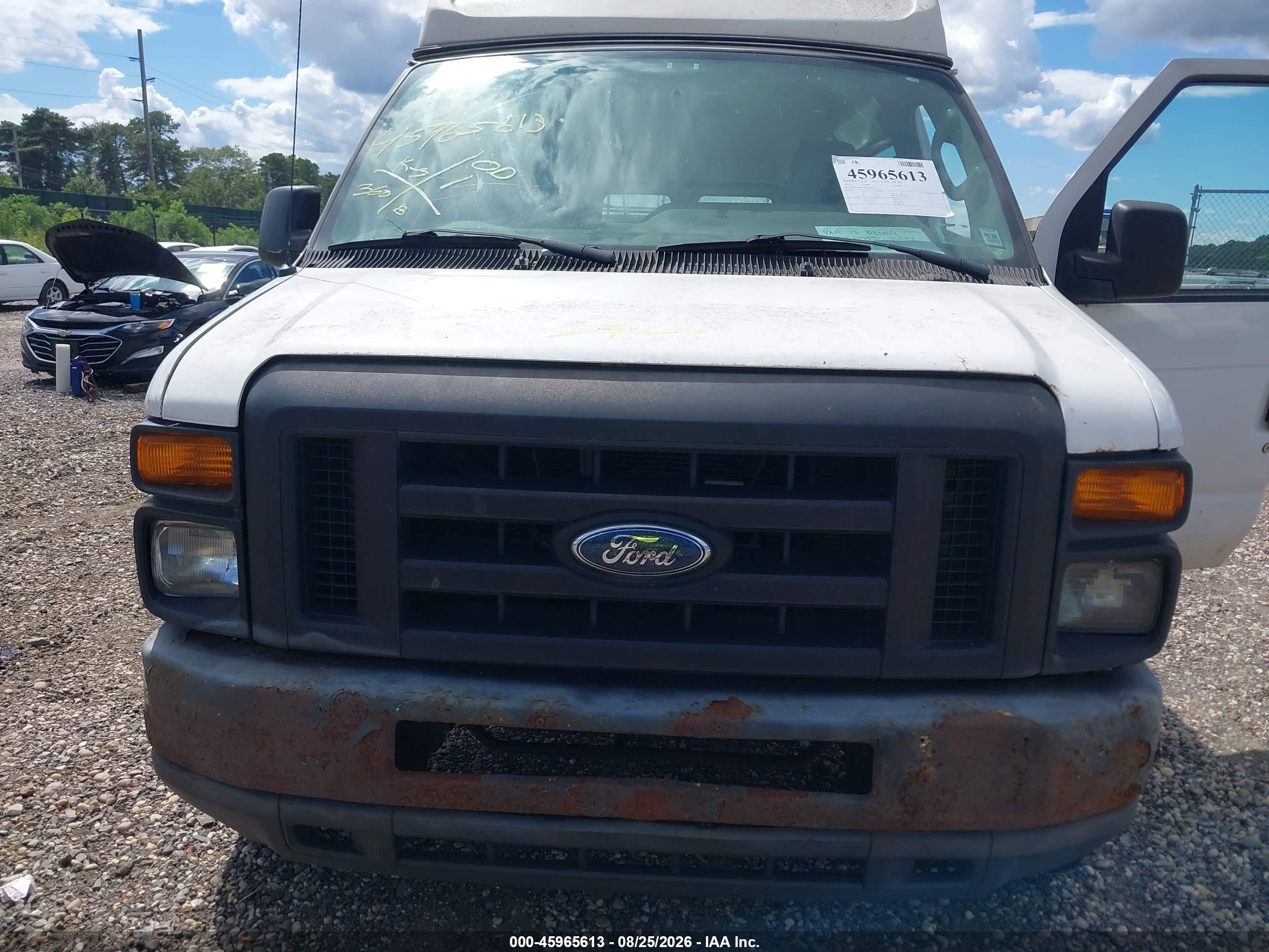 2013 Ford E-250 Commercial White vin: 1FTNS2EW6DDB22112