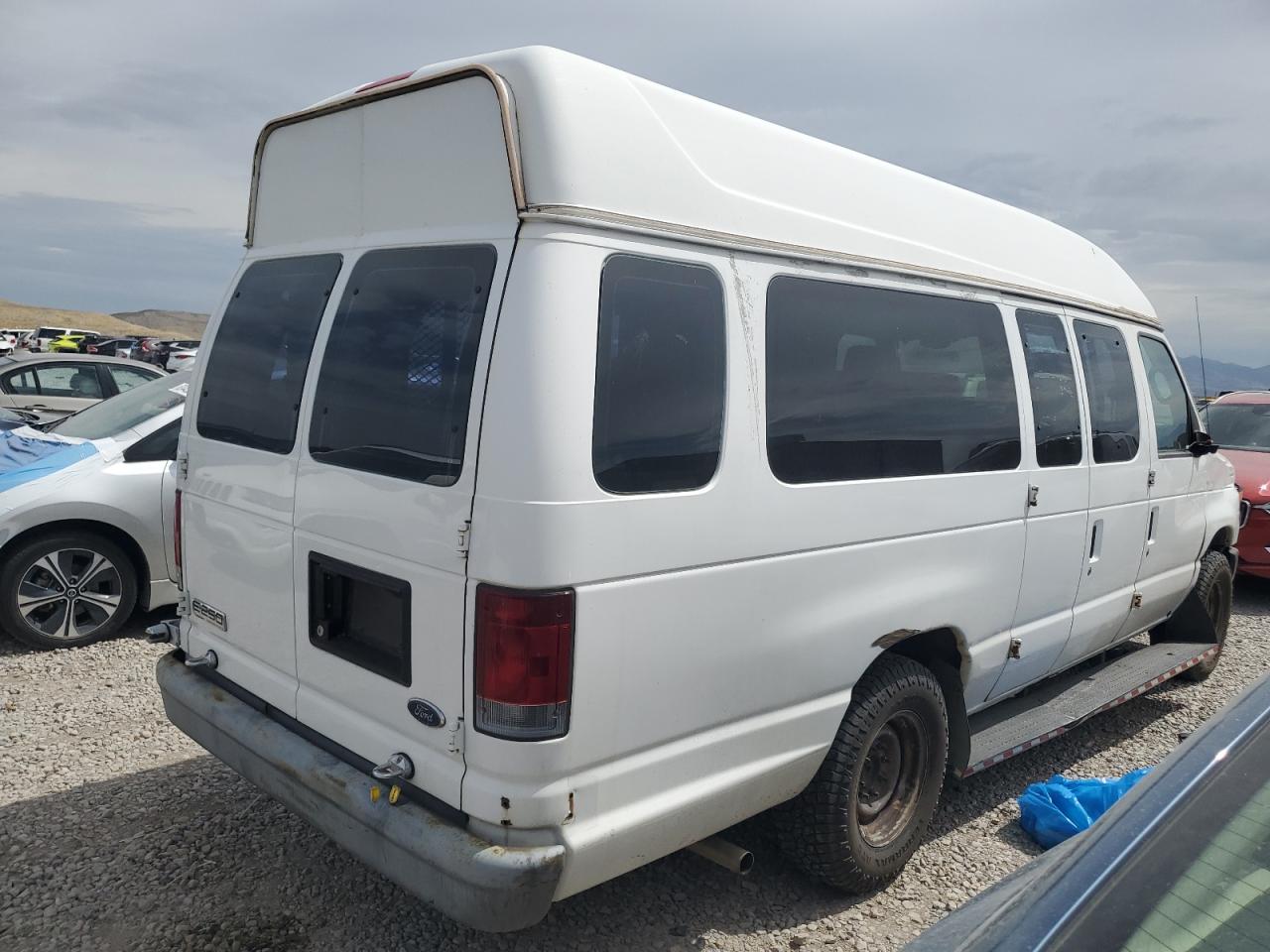 2010 Ford Econoline E250 Van White vin: 1FTNS2EW9ADA86394