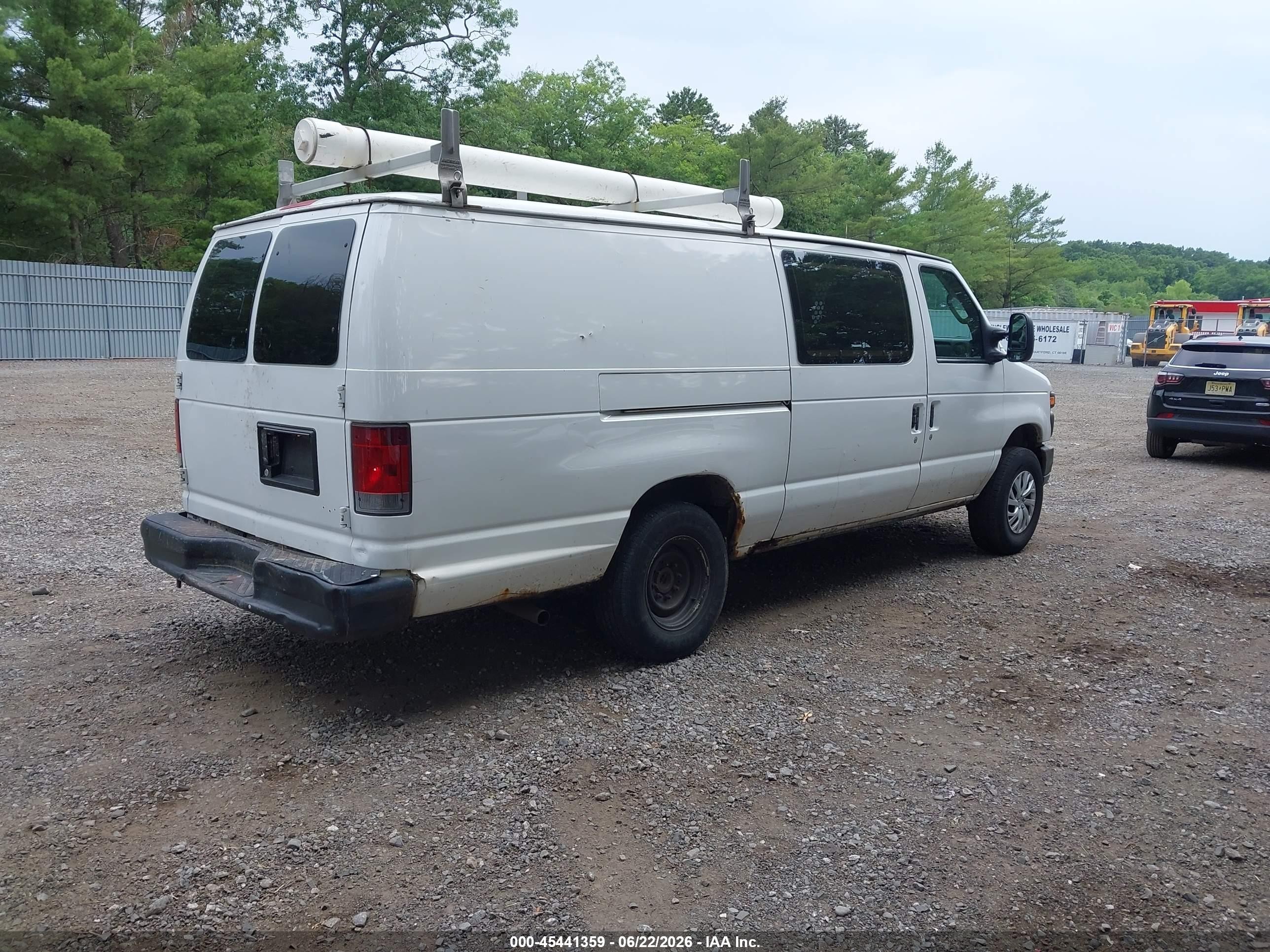 2012 Ford E-250 Commercial/recreational White vin: 1FTNS2EWXCDB32639