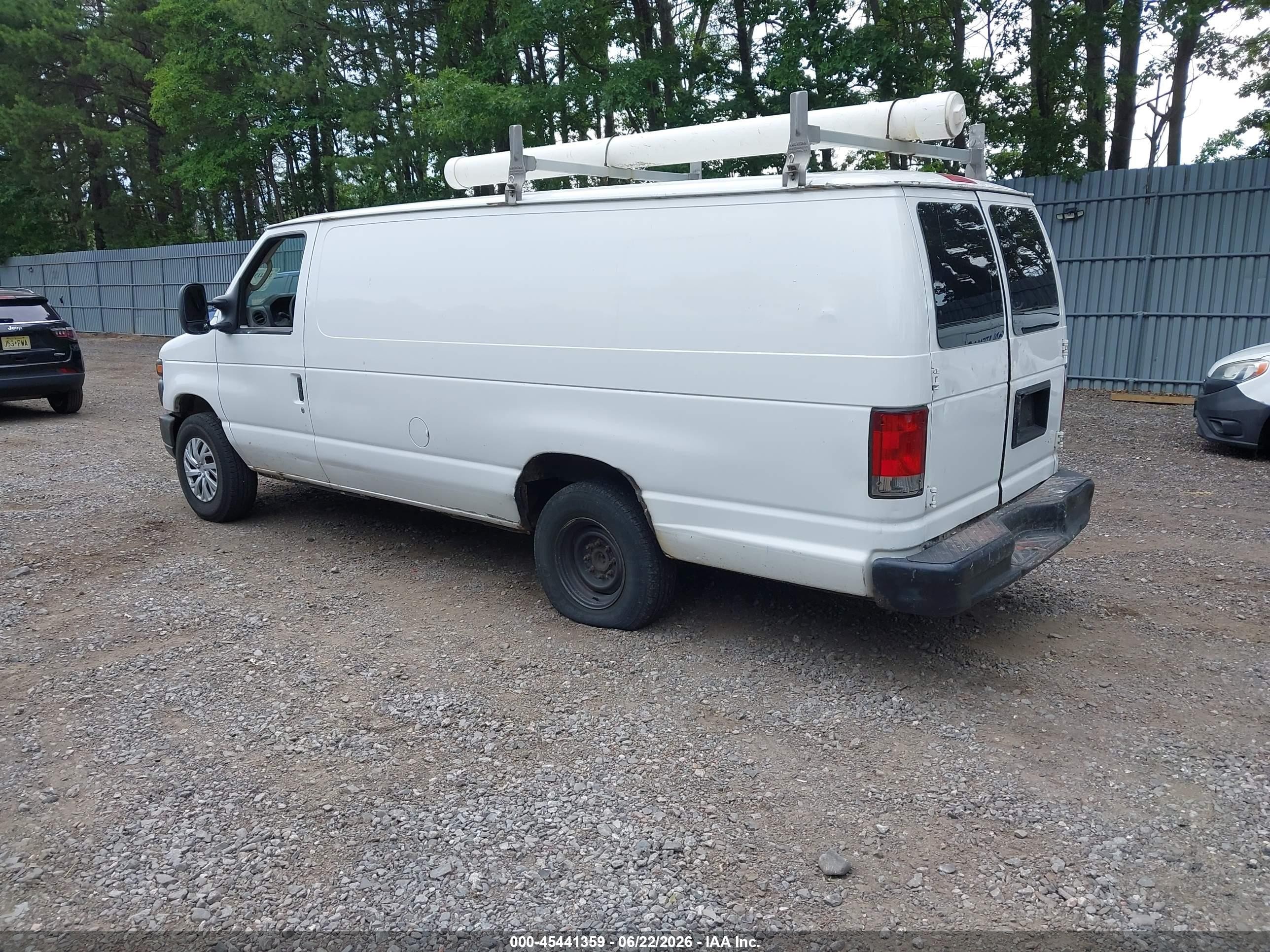 2012 Ford E-250 Commercial/recreational White vin: 1FTNS2EWXCDB32639