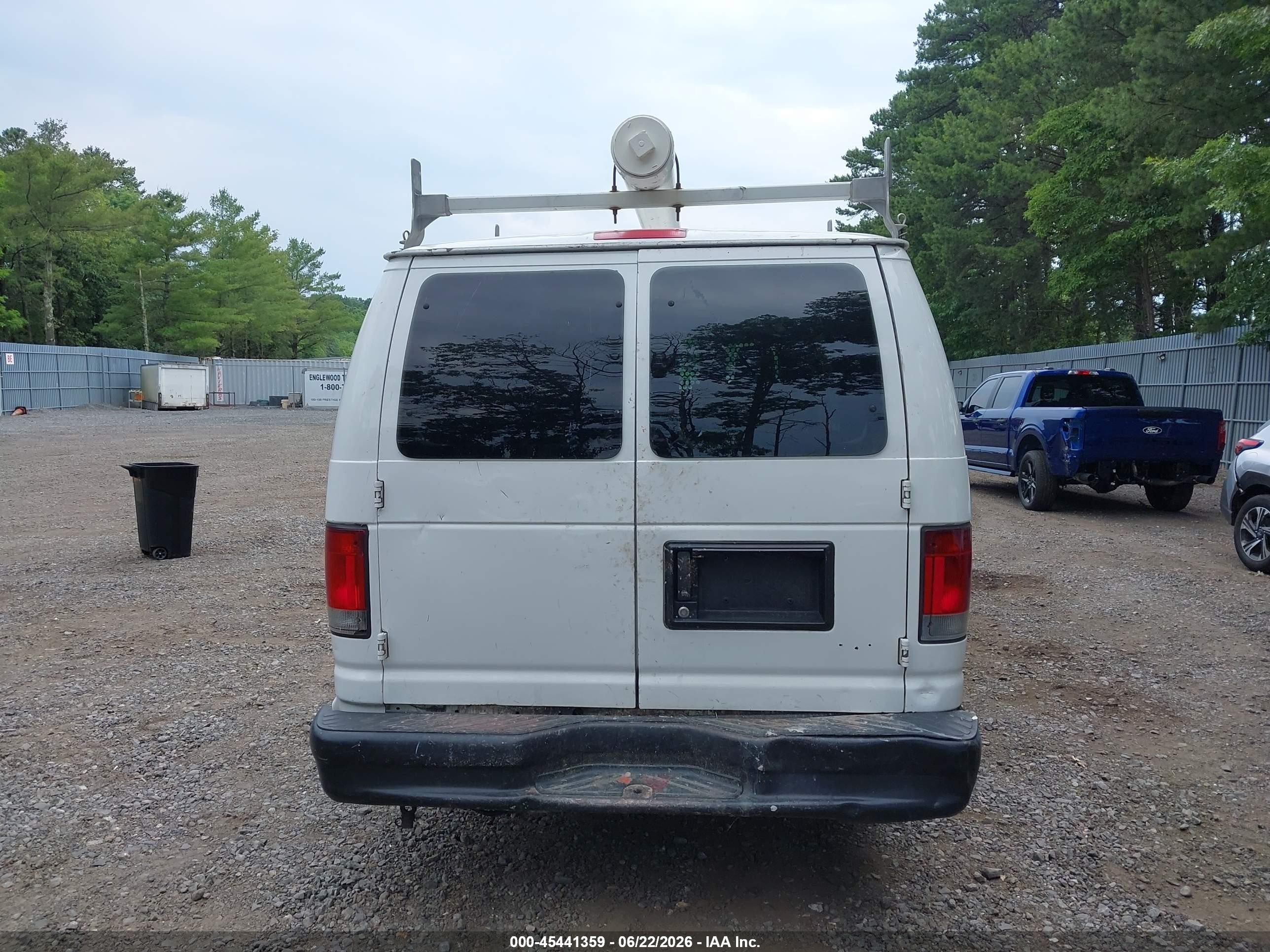 2012 Ford E-250 Commercial/recreational White vin: 1FTNS2EWXCDB32639
