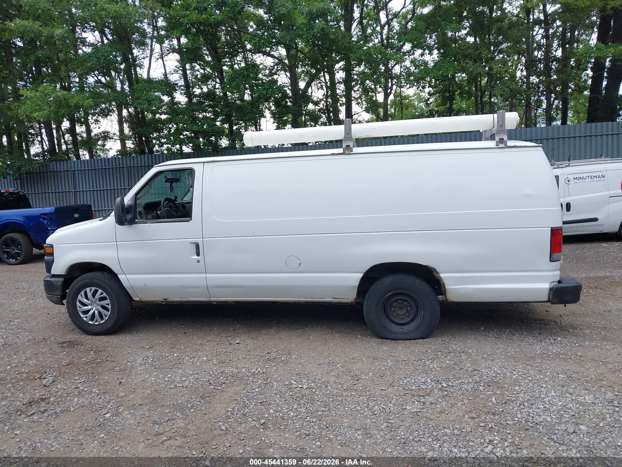 2012 Ford E-250 Commercial/recreational White vin: 1FTNS2EWXCDB32639