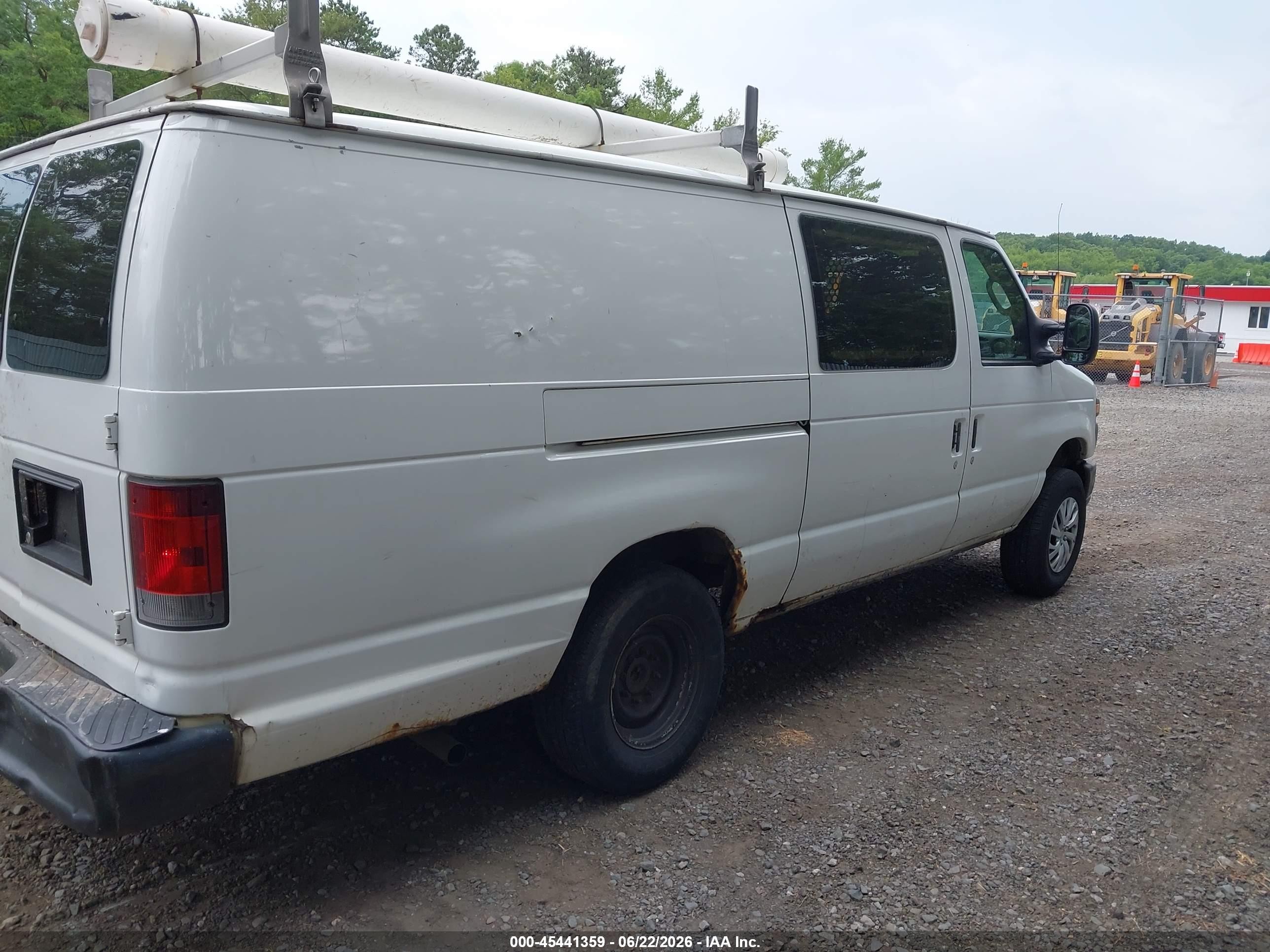 2012 Ford E-250 Commercial/recreational White vin: 1FTNS2EWXCDB32639