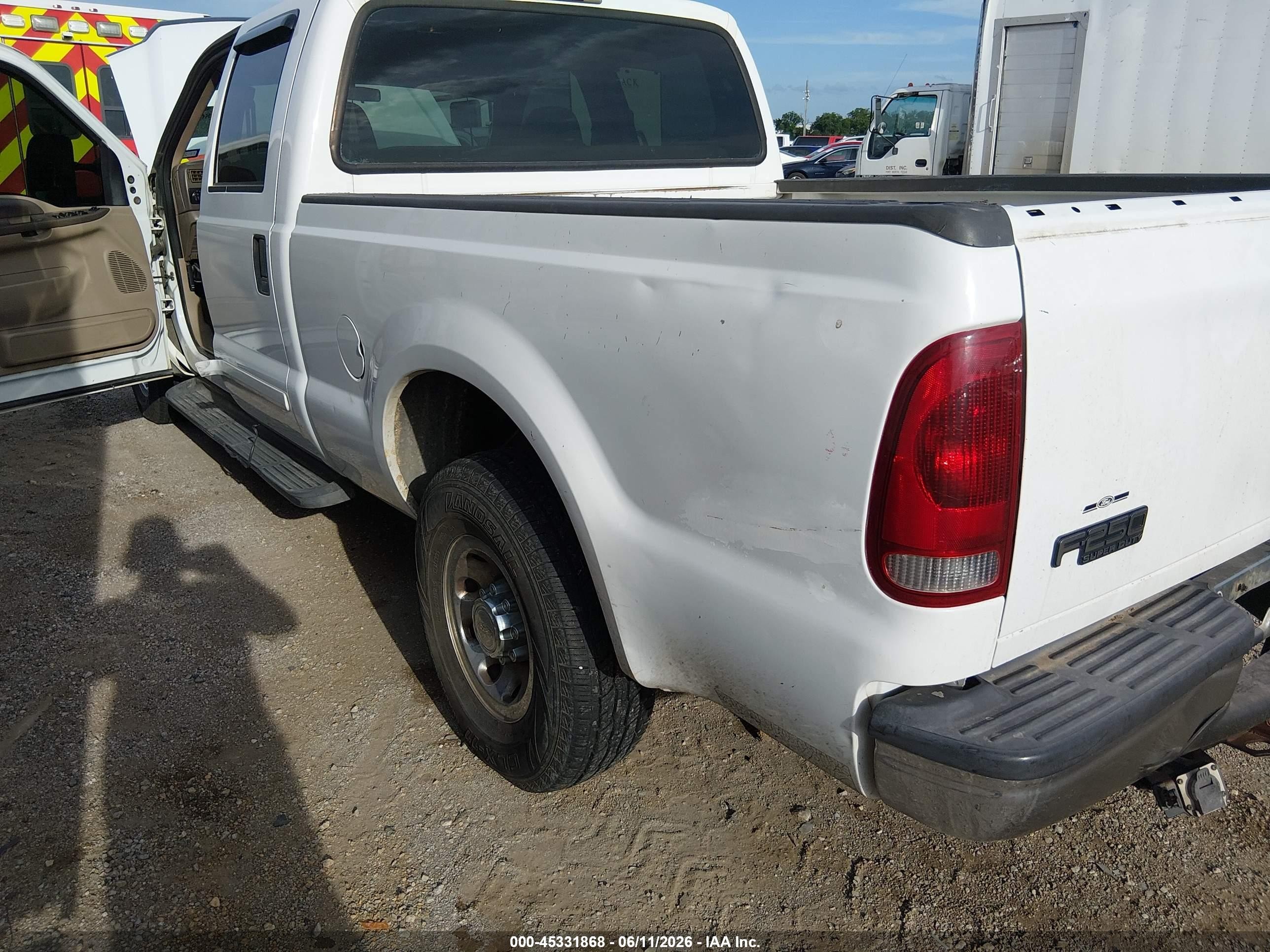 2002 Ford F-250 Lariat/xl/xlt White vin: 1FTNW20F82EB06724