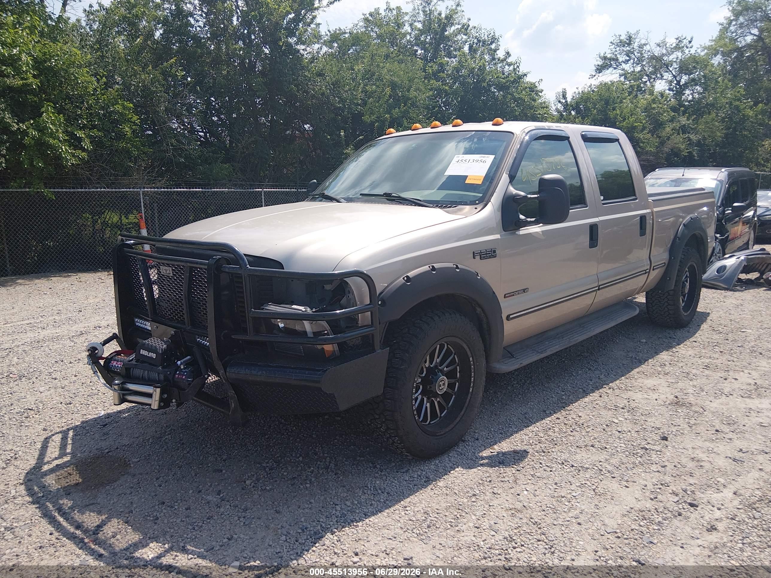1999 Ford F-250 Lariat/xl/xlt Золотой vin: 1FTNW20FXXEC96016