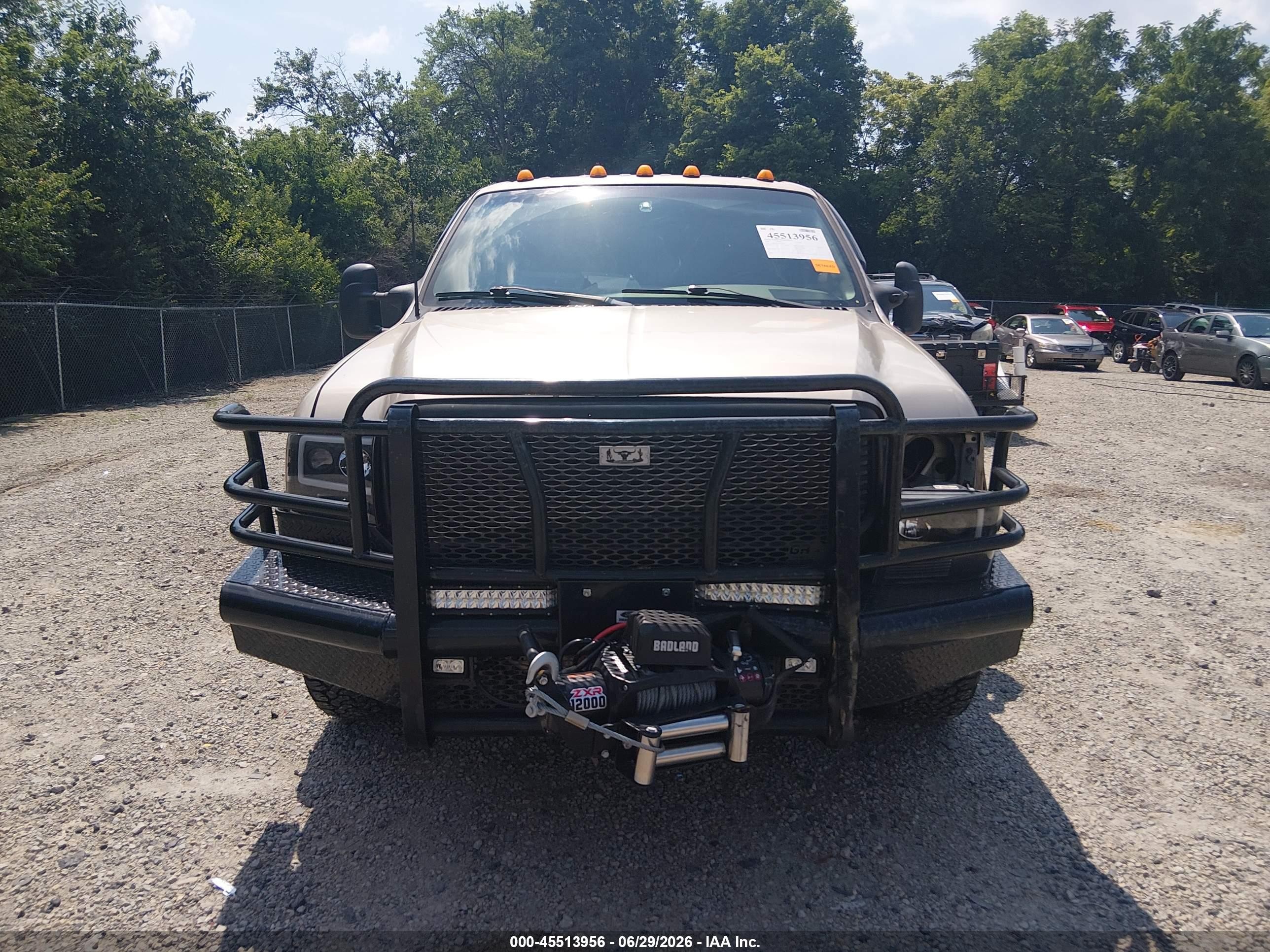 1999 Ford F-250 Lariat/xl/xlt Золотой vin: 1FTNW20FXXEC96016
