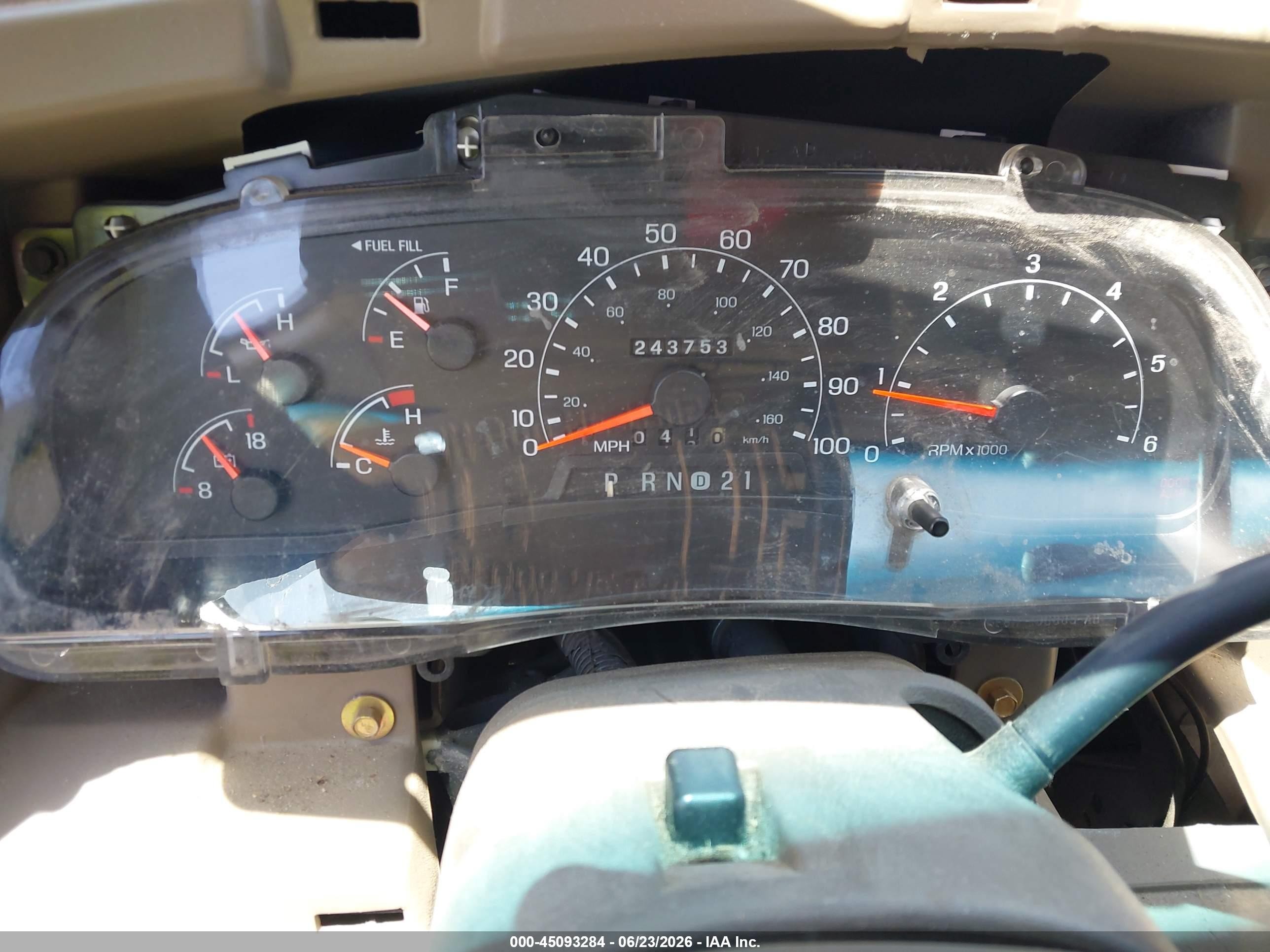 2000 Ford F-250 Lariat/xl/xlt Зеленый vin: 1FTNW20L3YEC84720