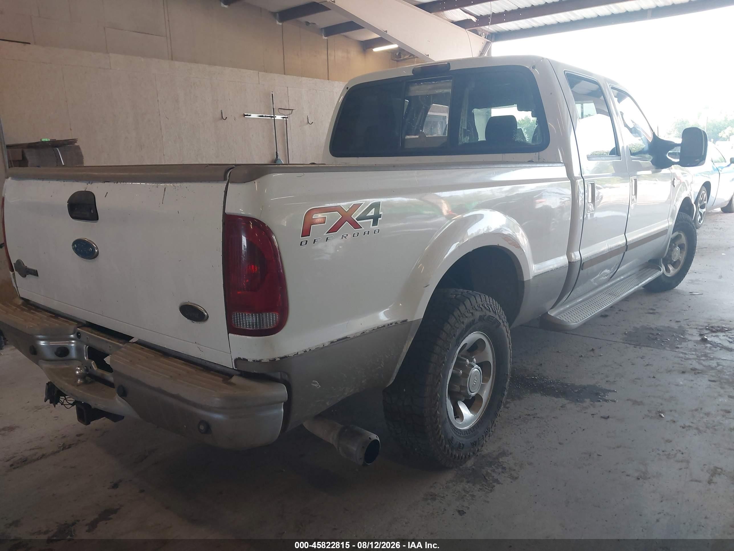 2004 Ford F-250 Lariat/xl/xlt White vin: 1FTNW20L44EA71964