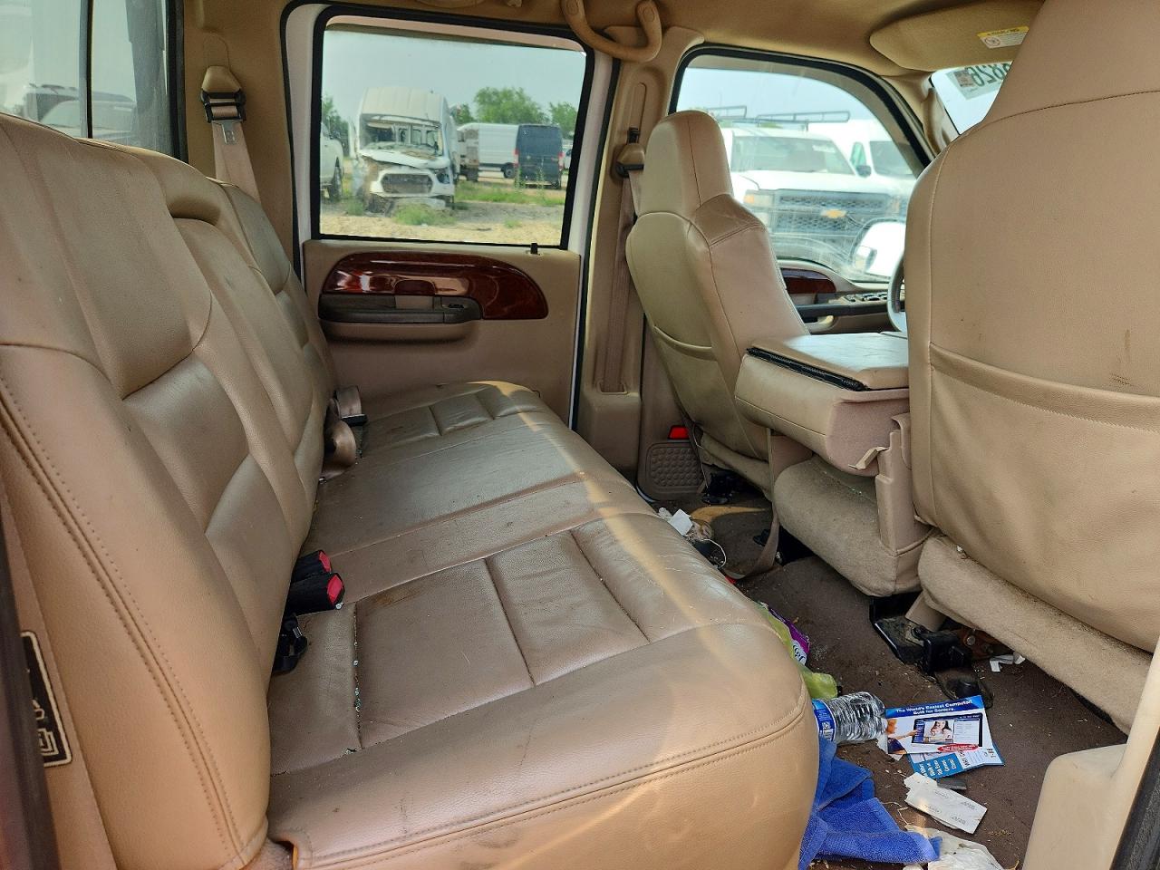 2003 Ford F250 Super Duty White vin: 1FTNW20L63ED22871