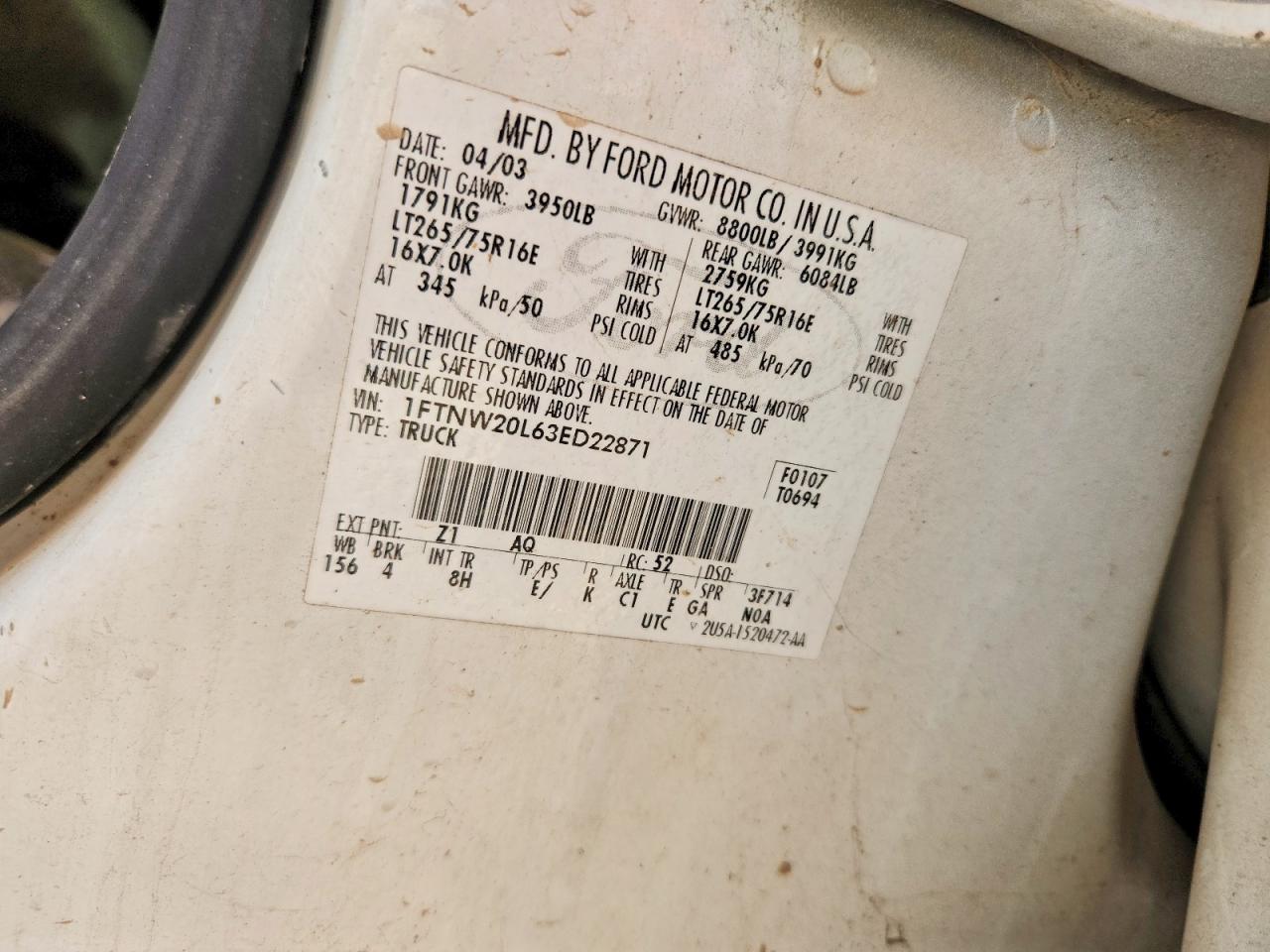2003 Ford F250 Super Duty White vin: 1FTNW20L63ED22871