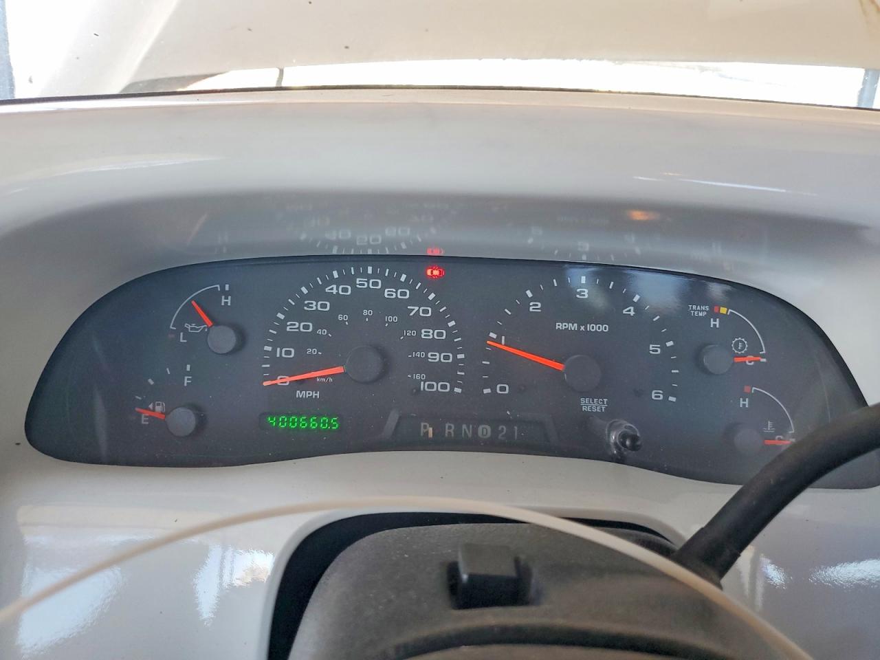2003 Ford F250 Super Duty White vin: 1FTNW20L83ED49490