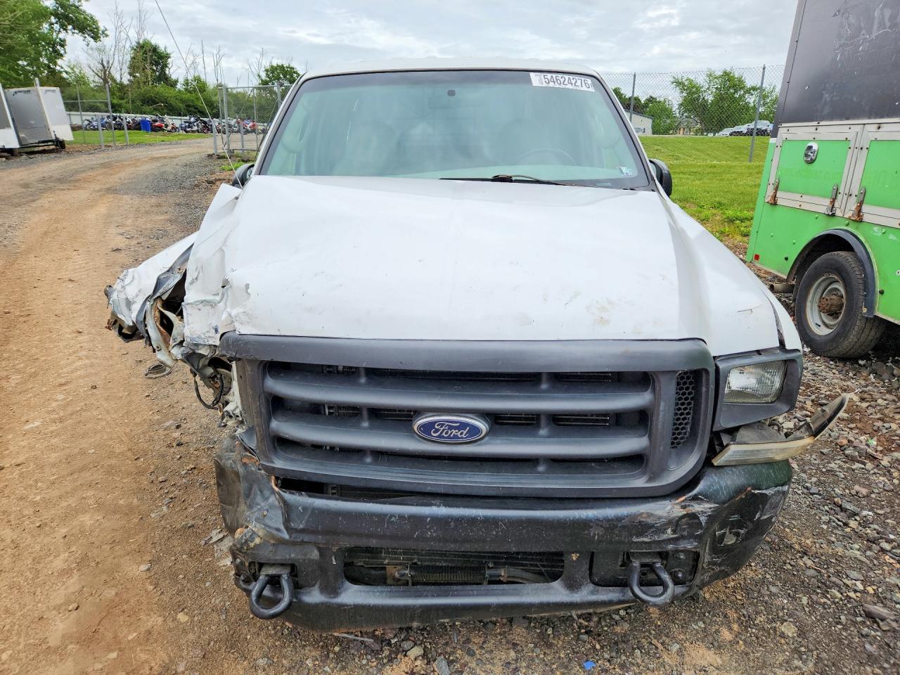 2004 Ford F250 Super Duty White vin: 1FTNW20LX4EE07004