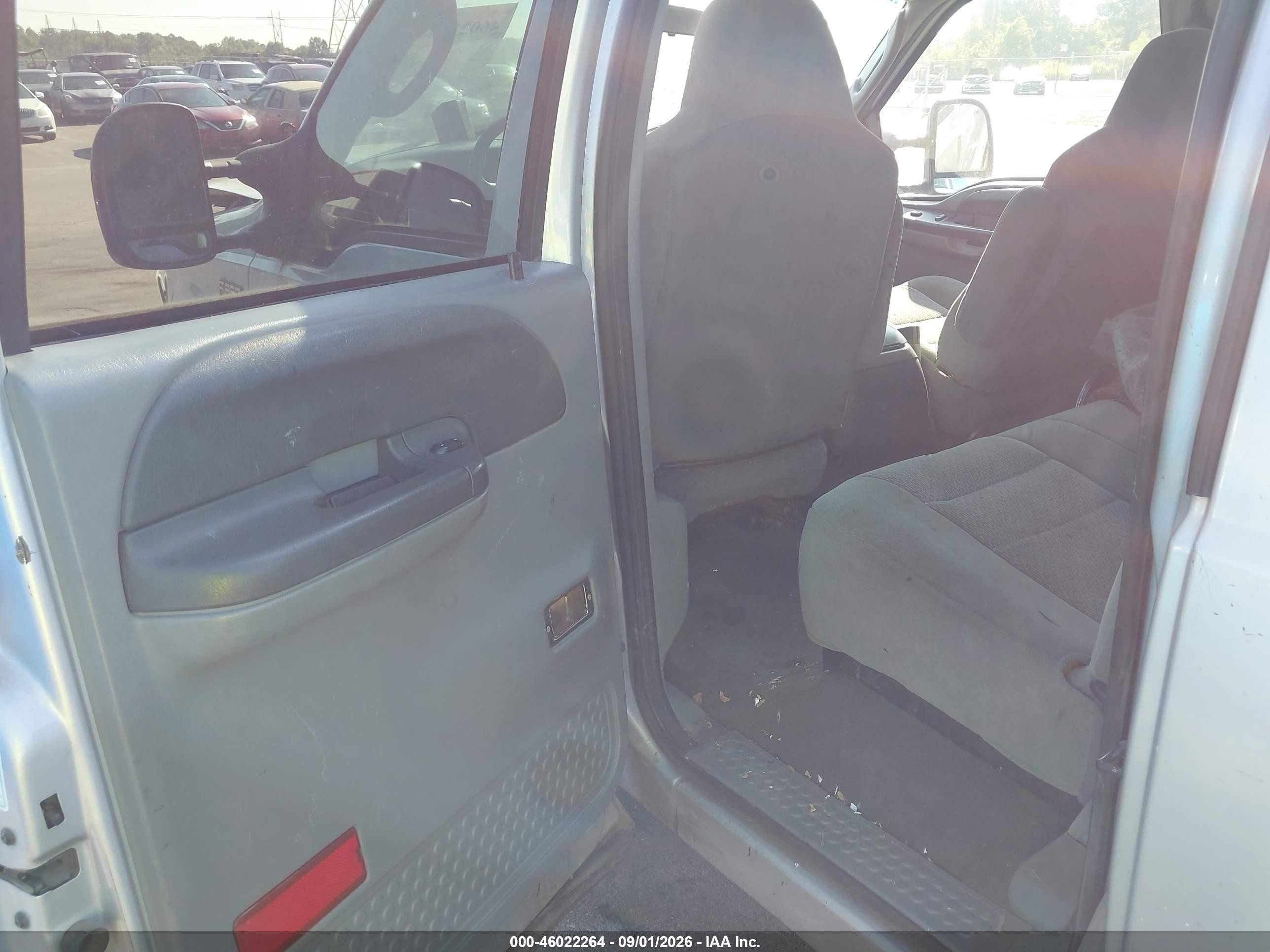 2003 Ford F-250 Lariat/xl/xlt Серый vin: 1FTNW20P33ED23883