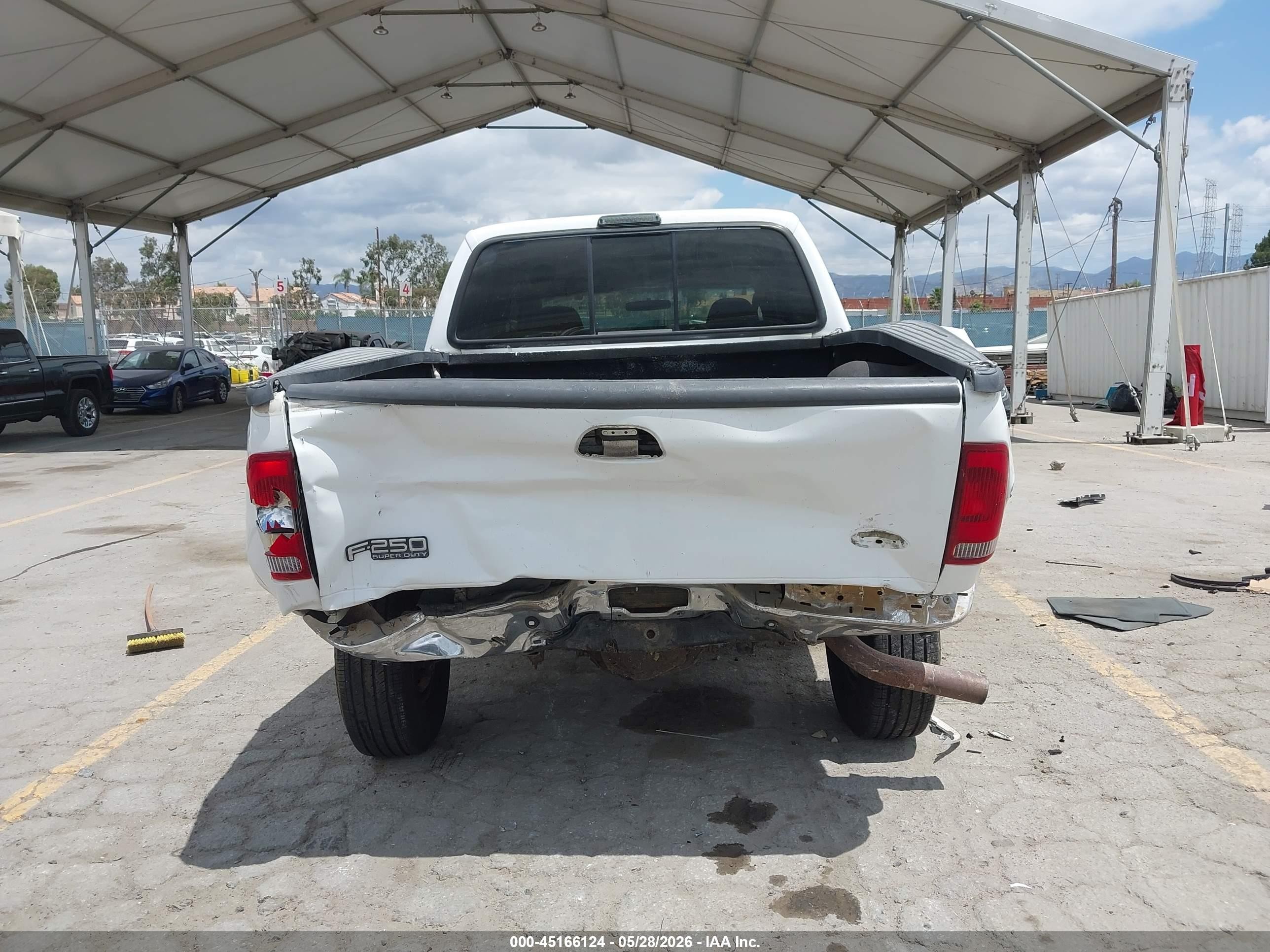 2003 Ford F-250 Lariat/xl/xlt White vin: 1FTNW20P53EC51553