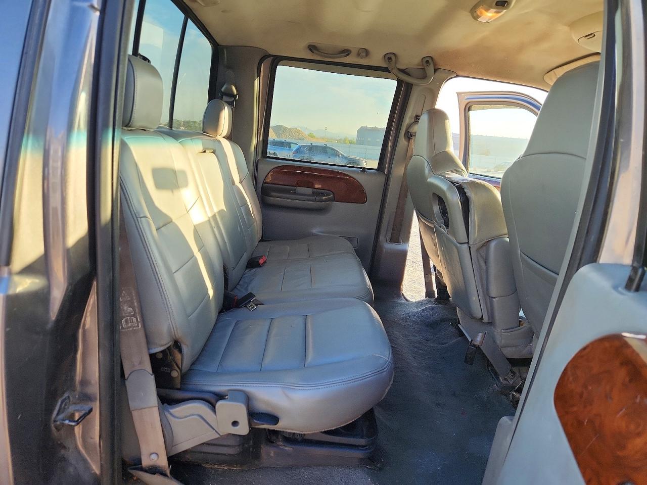 2004 Ford F250 Super Duty Угольный vin: 1FTNW20P54EB31396