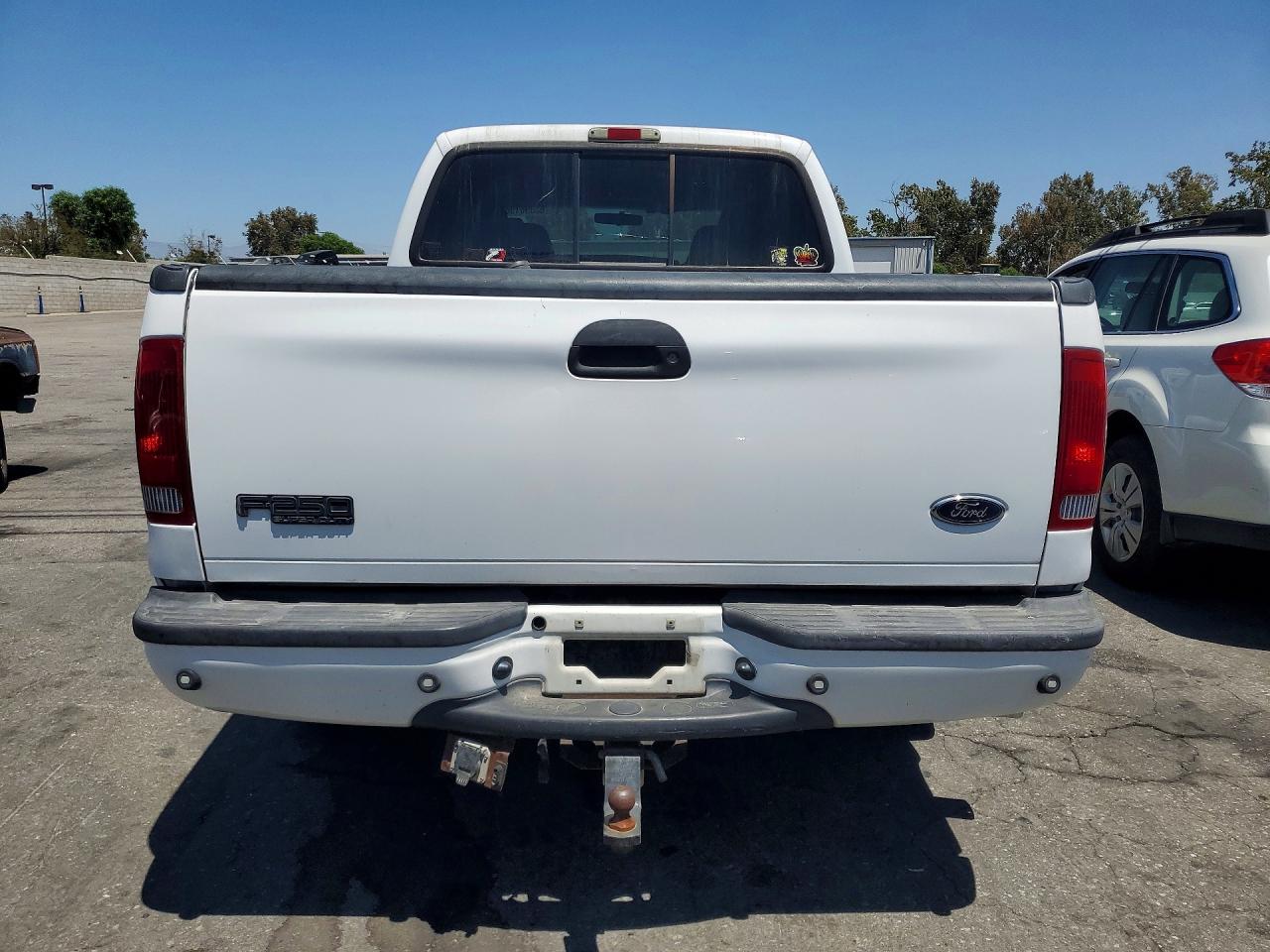 2004 Ford F250 Super Duty White vin: 1FTNW20P54EB66696