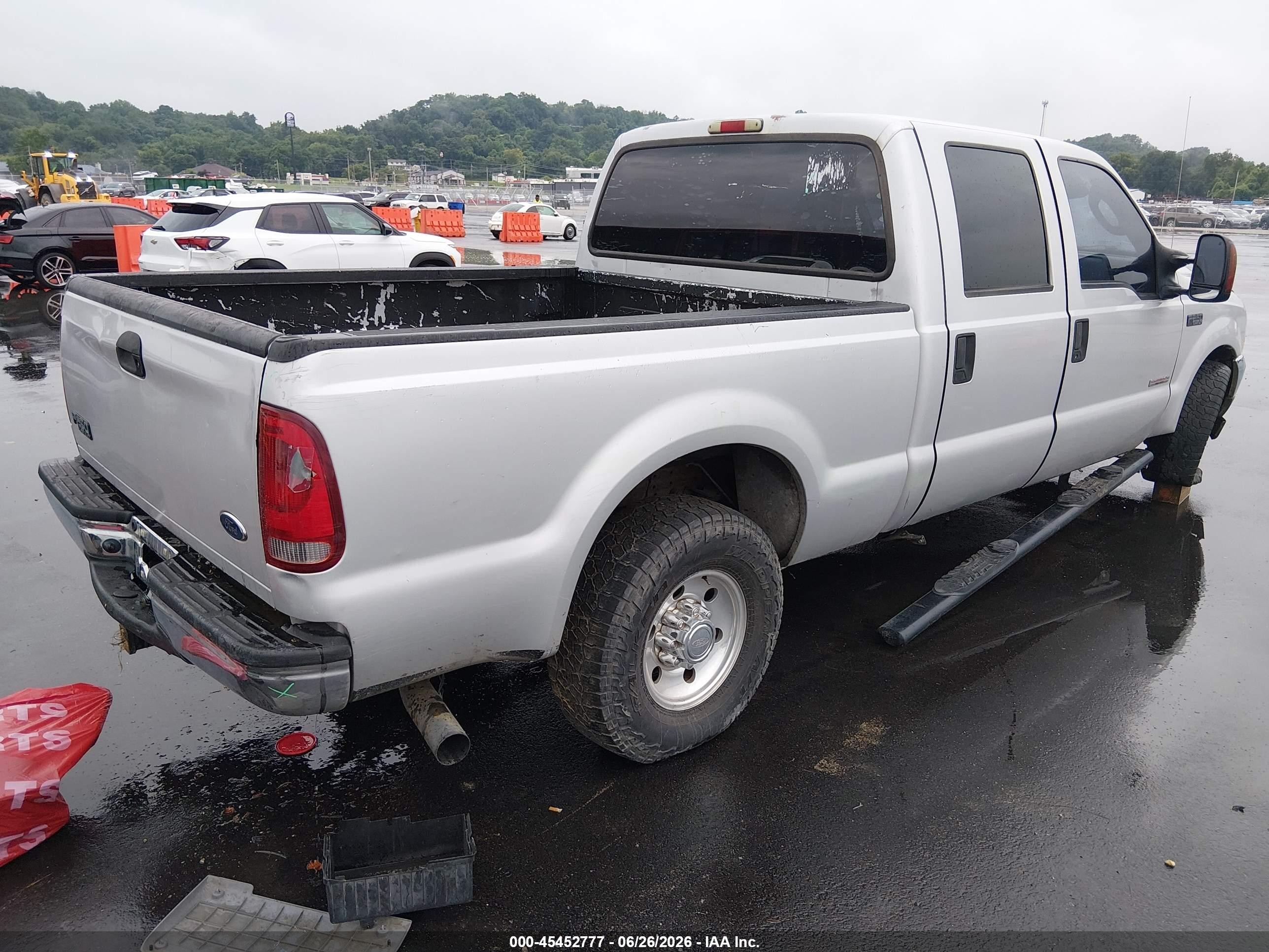 2004 Ford F-250 Lariat/xl/xlt Серебряный vin: 1FTNW20P54EB70246