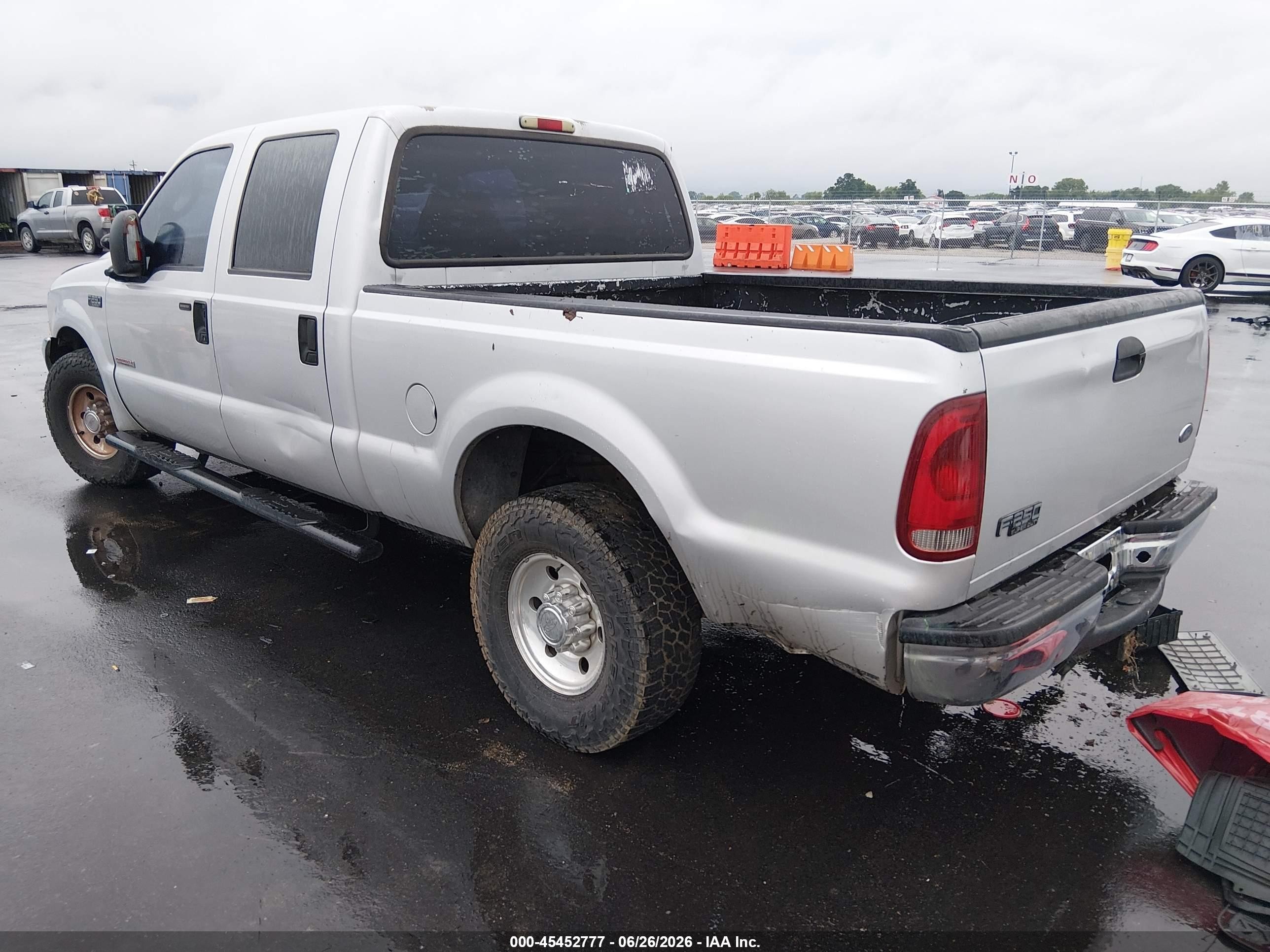 2004 Ford F-250 Lariat/xl/xlt Серебряный vin: 1FTNW20P54EB70246
