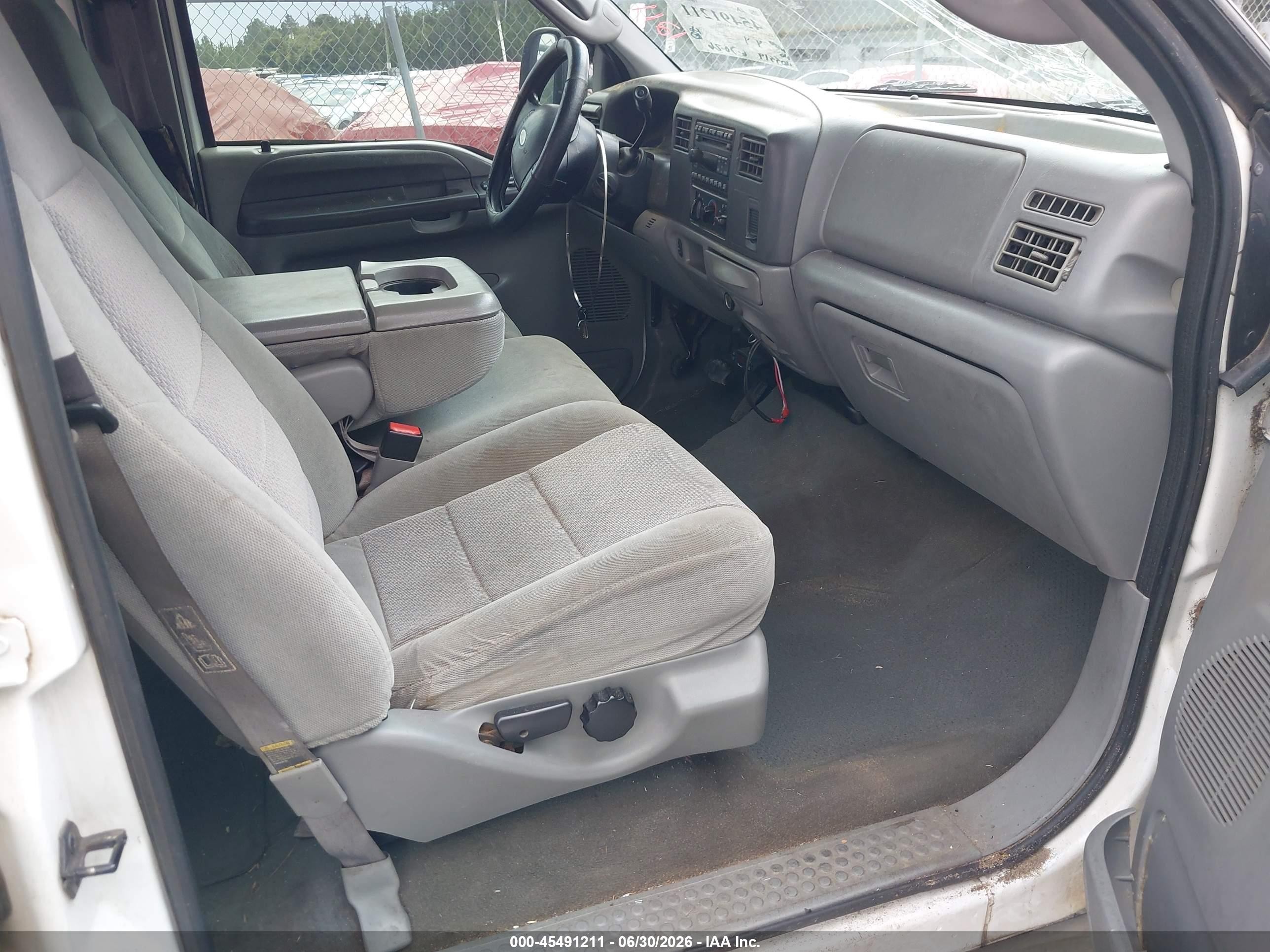 2003 Ford F-250 King Ranch/lariat/xl/xlt Белый vin: 1FTNW20PX3ED63538