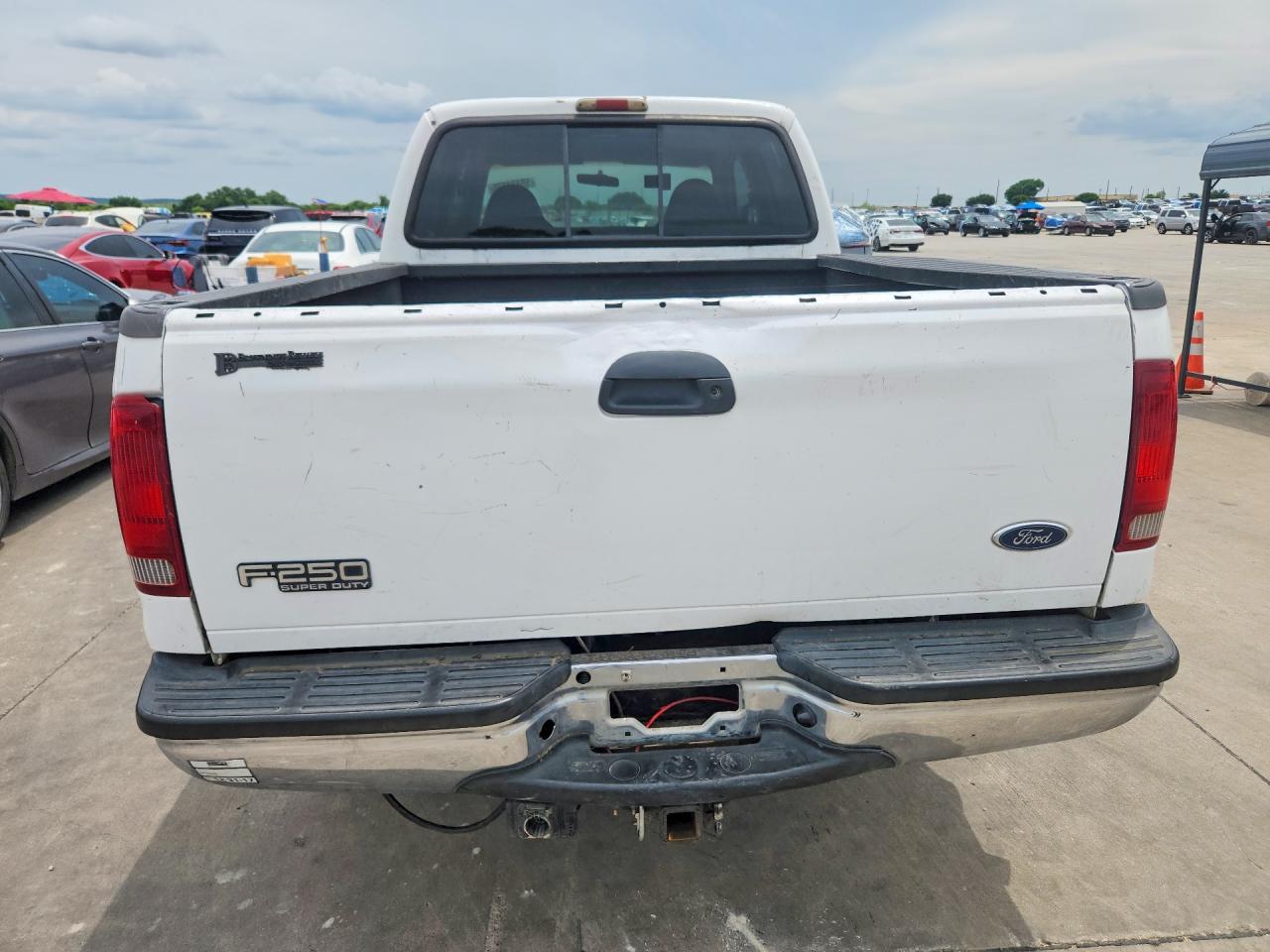 2001 Ford F250 Super Duty White vin: 1FTNW20S81EB96159
