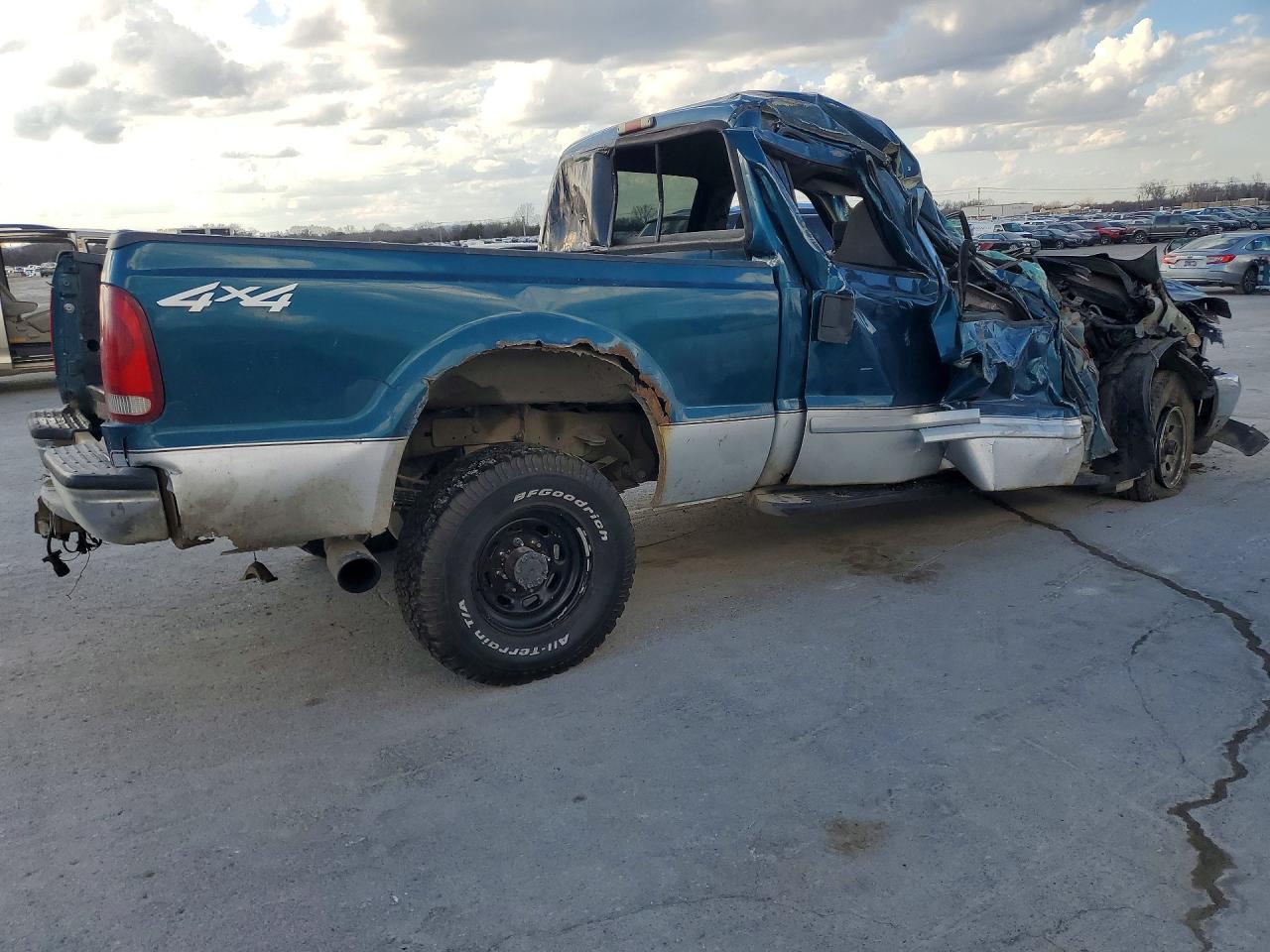 2001 Ford F250 Super Duty Blue vin: 1FTNW21F01EC76833