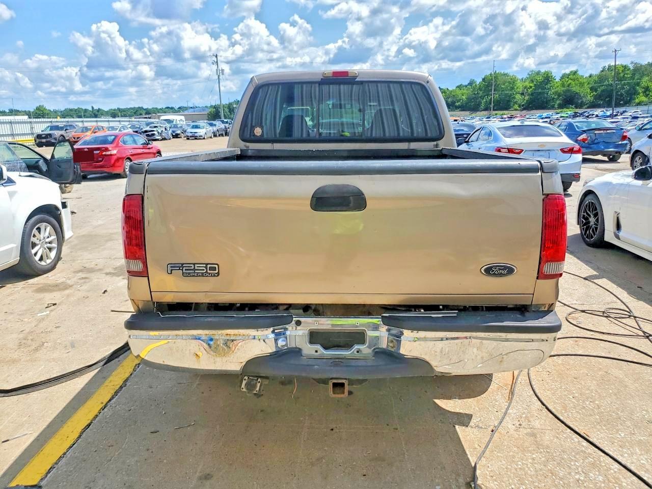 2002 Ford F250 Super Duty Tan vin: 1FTNW21F02EC99658