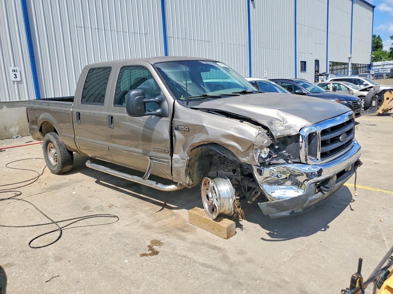 2002 Ford F250 Super Duty Tan vin: 1FTNW21F02EC99658
