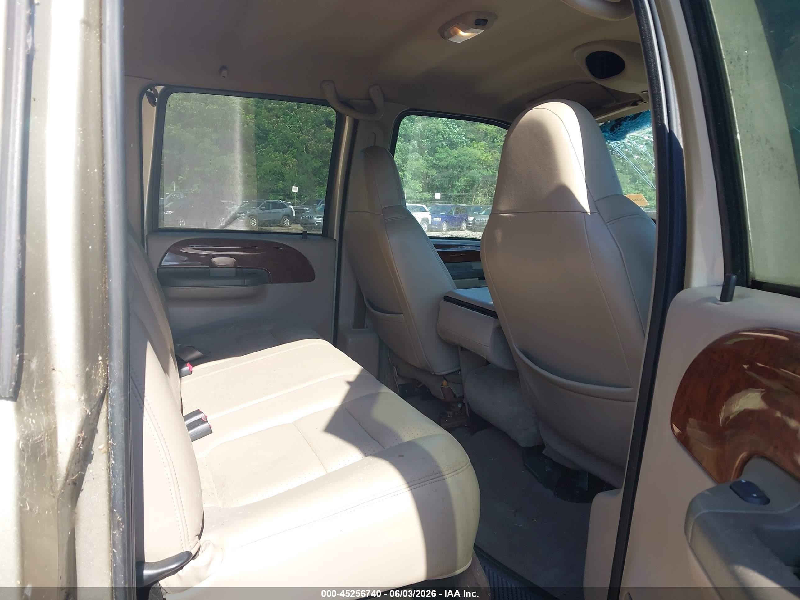 2001 Ford F-250 Lariat/xl/xlt Silver vin: 1FTNW21F11ED69098
