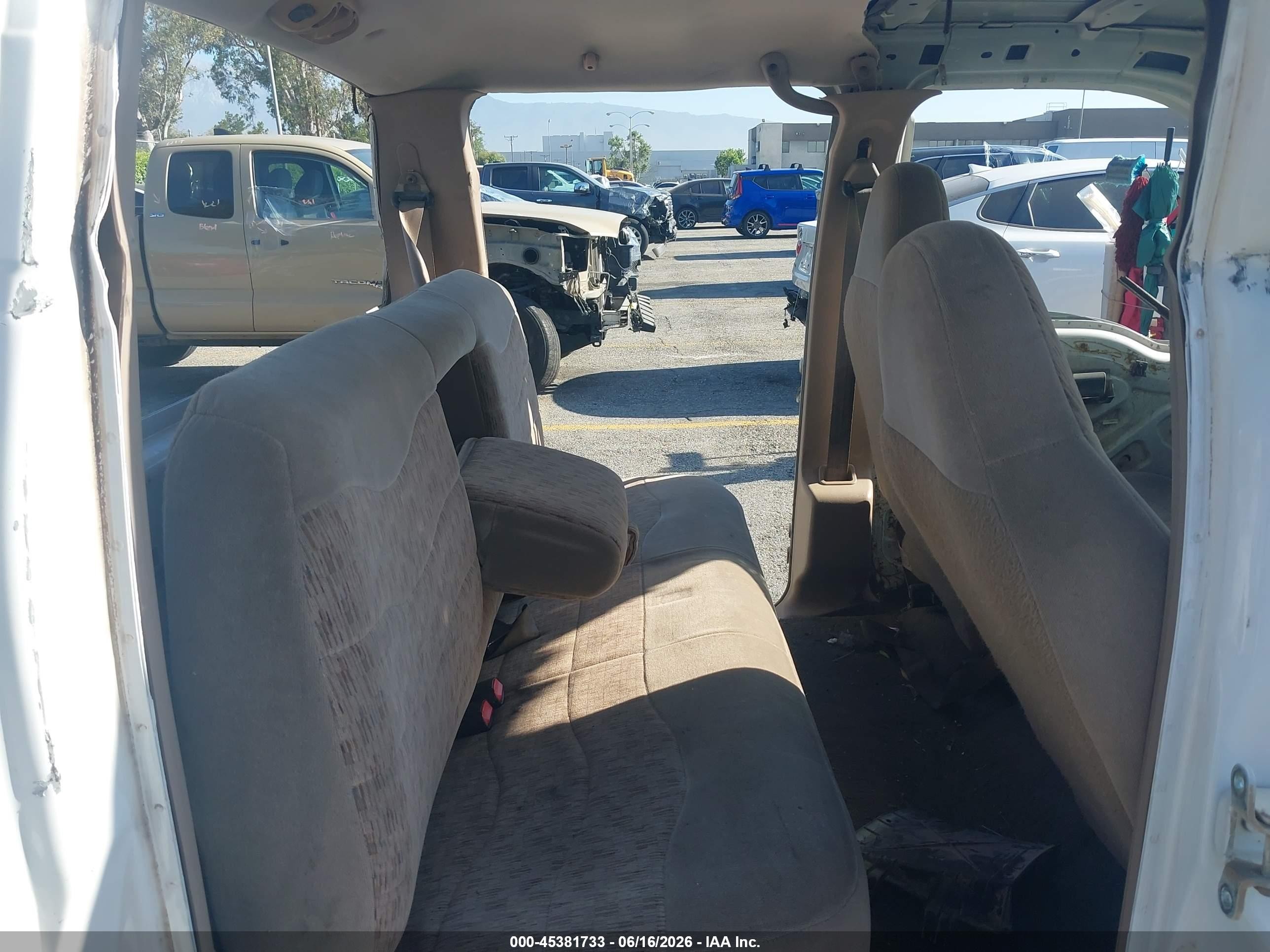 1999 Ford F-250 Lariat/xl/xlt White vin: 1FTNW21F1XEB03427
