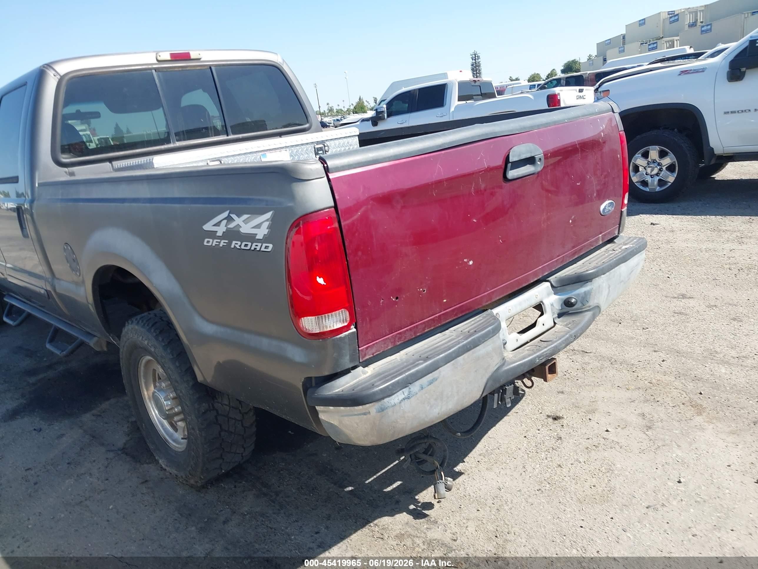2002 Ford F-250 Lariat/xl/xlt Gray vin: 1FTNW21F22EB68988