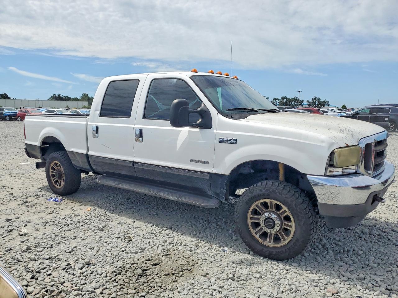 2002 Ford F250 Super Duty White vin: 1FTNW21F22EC45228