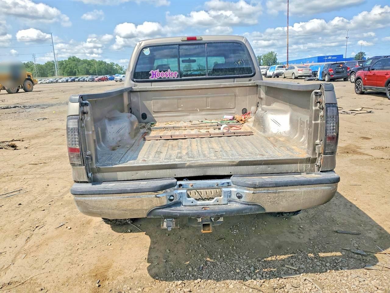 2002 Ford F250 Super Duty Gold vin: 1FTNW21F42ED32256