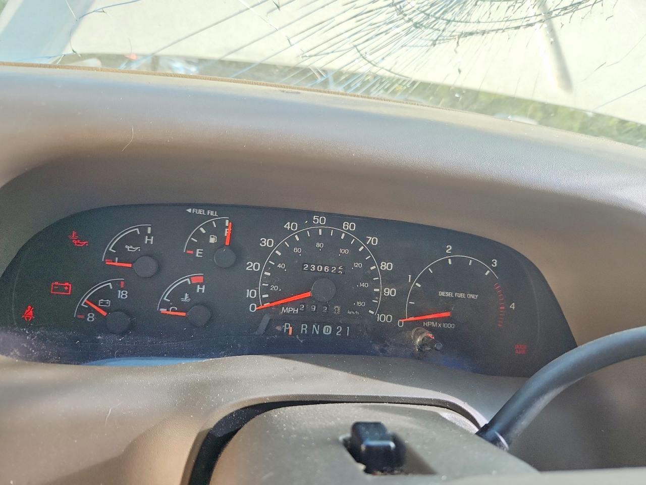 2000 Ford F250 Super Duty White vin: 1FTNW21F4YEE52325