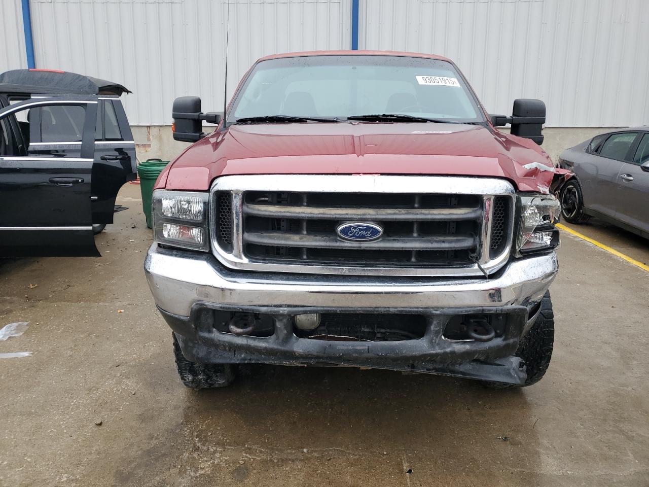 2002 Ford F250 Super Duty Maroon vin: 1FTNW21F52ED44819