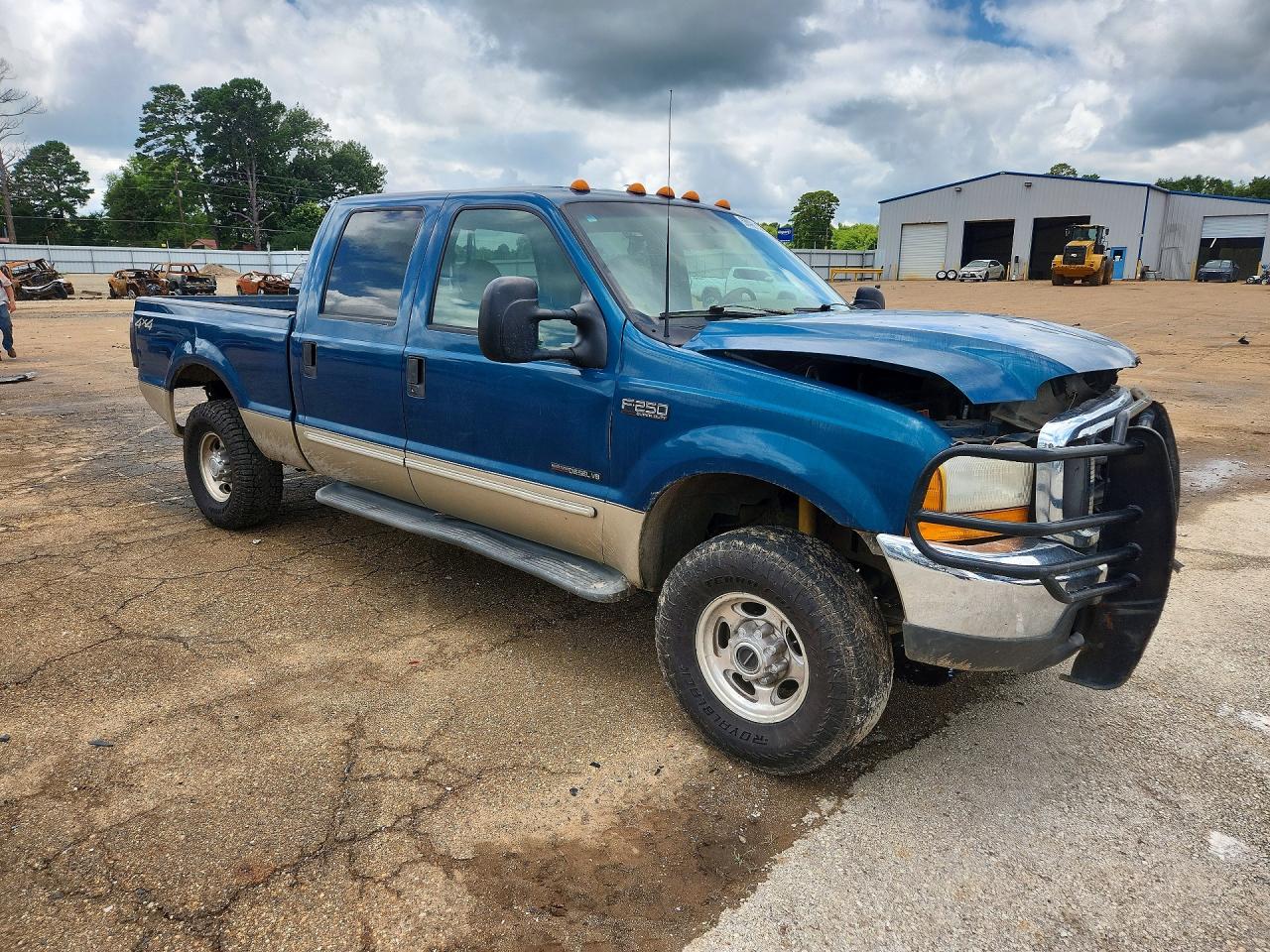 2000 Ford F250 Super Duty Синий vin: 1FTNW21F5YEE18846