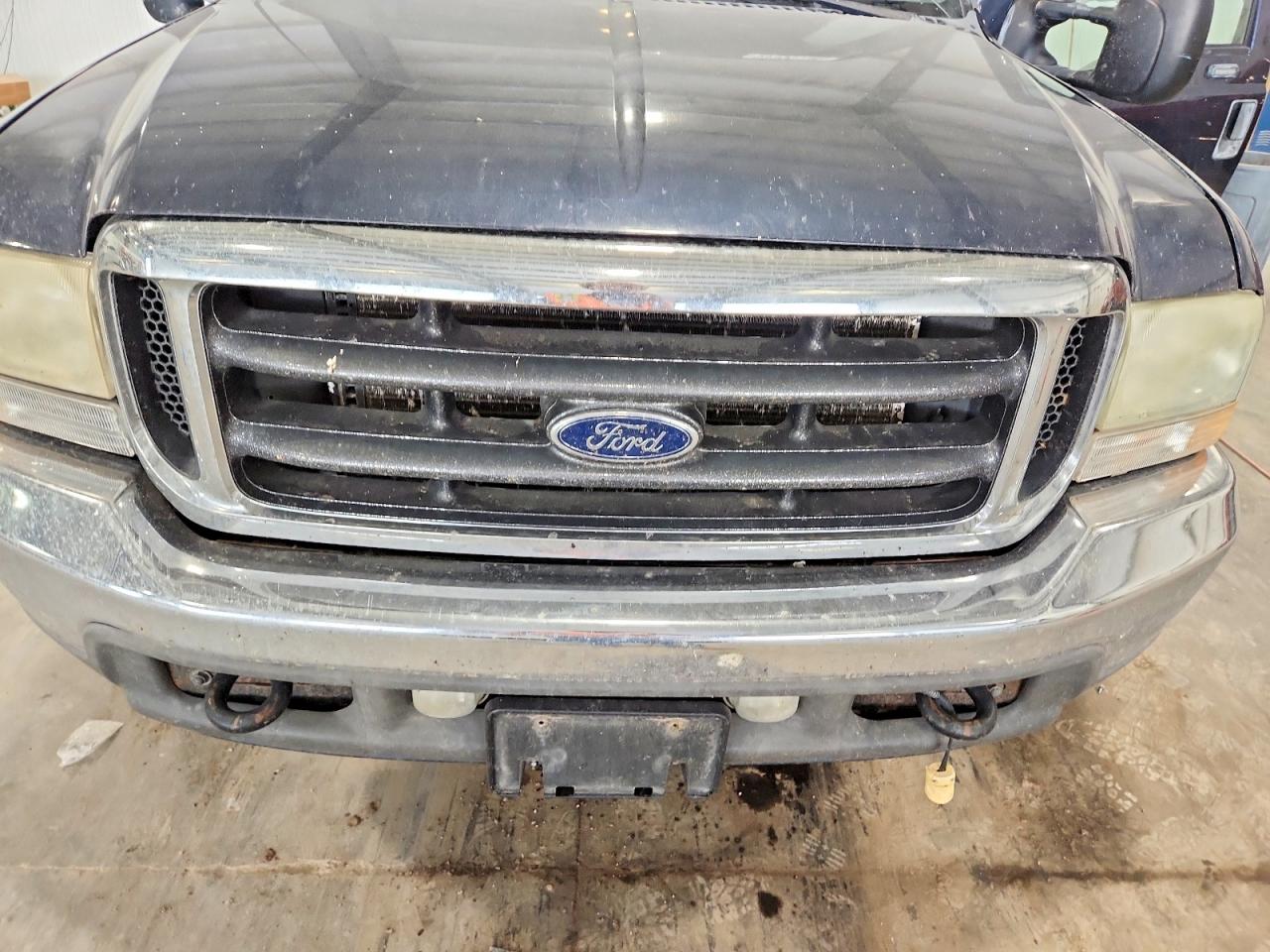 2002 Ford F250 Super Duty Синий vin: 1FTNW21F62EB94056