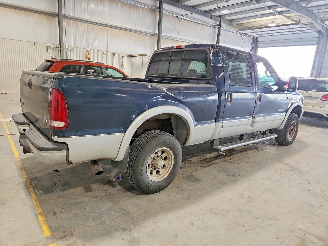 2002 Ford F250 Super Duty Синий vin: 1FTNW21F62EB94056