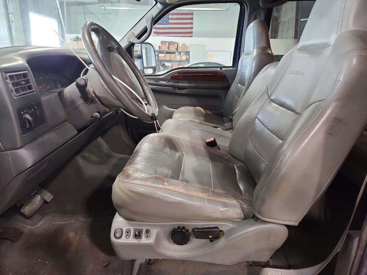 2002 Ford F250 Super Duty Синий vin: 1FTNW21F62EB94056